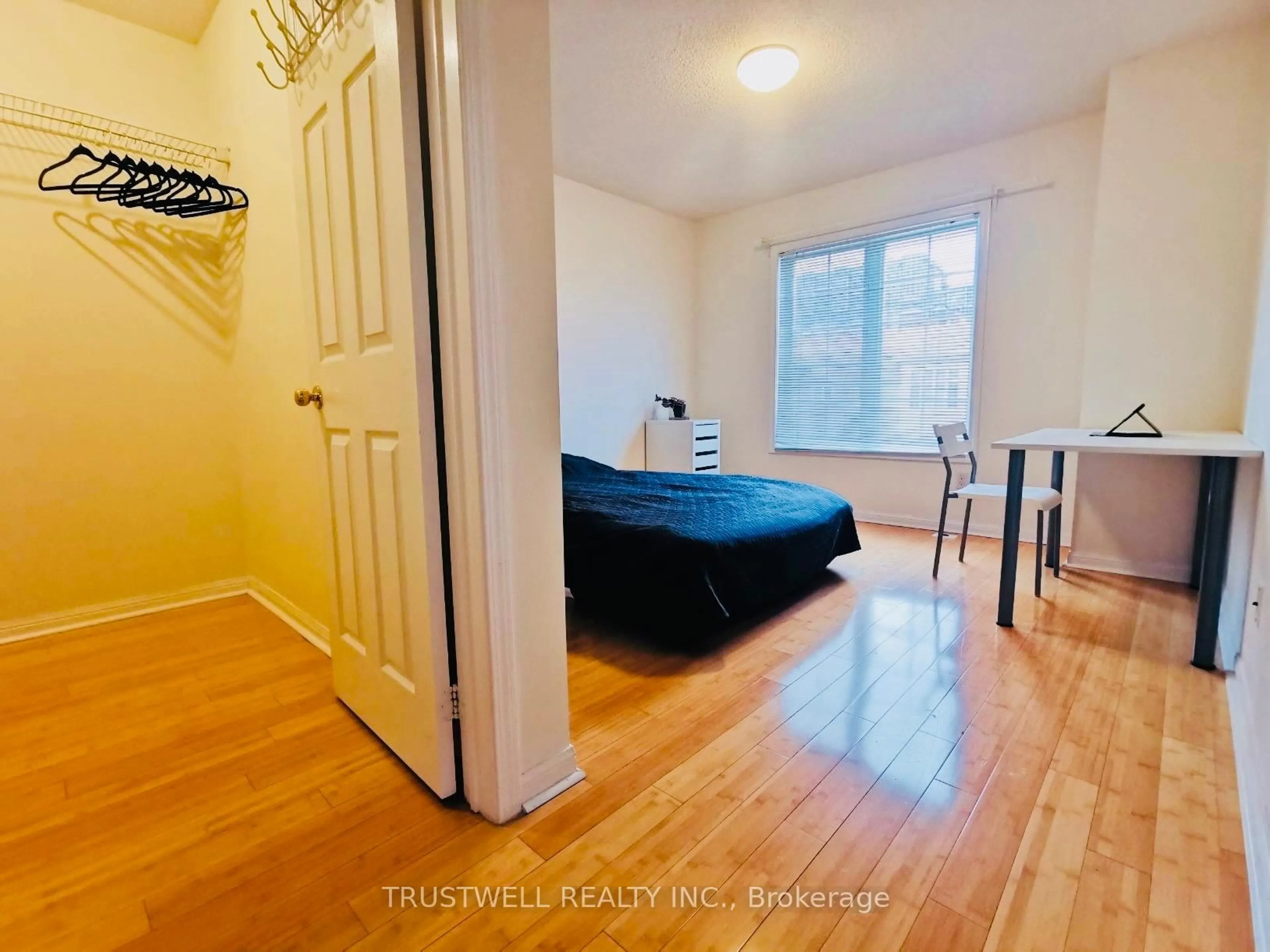 A pic of a room for 16 Cox Blvd #1, Markham Ontario L3R 4G4