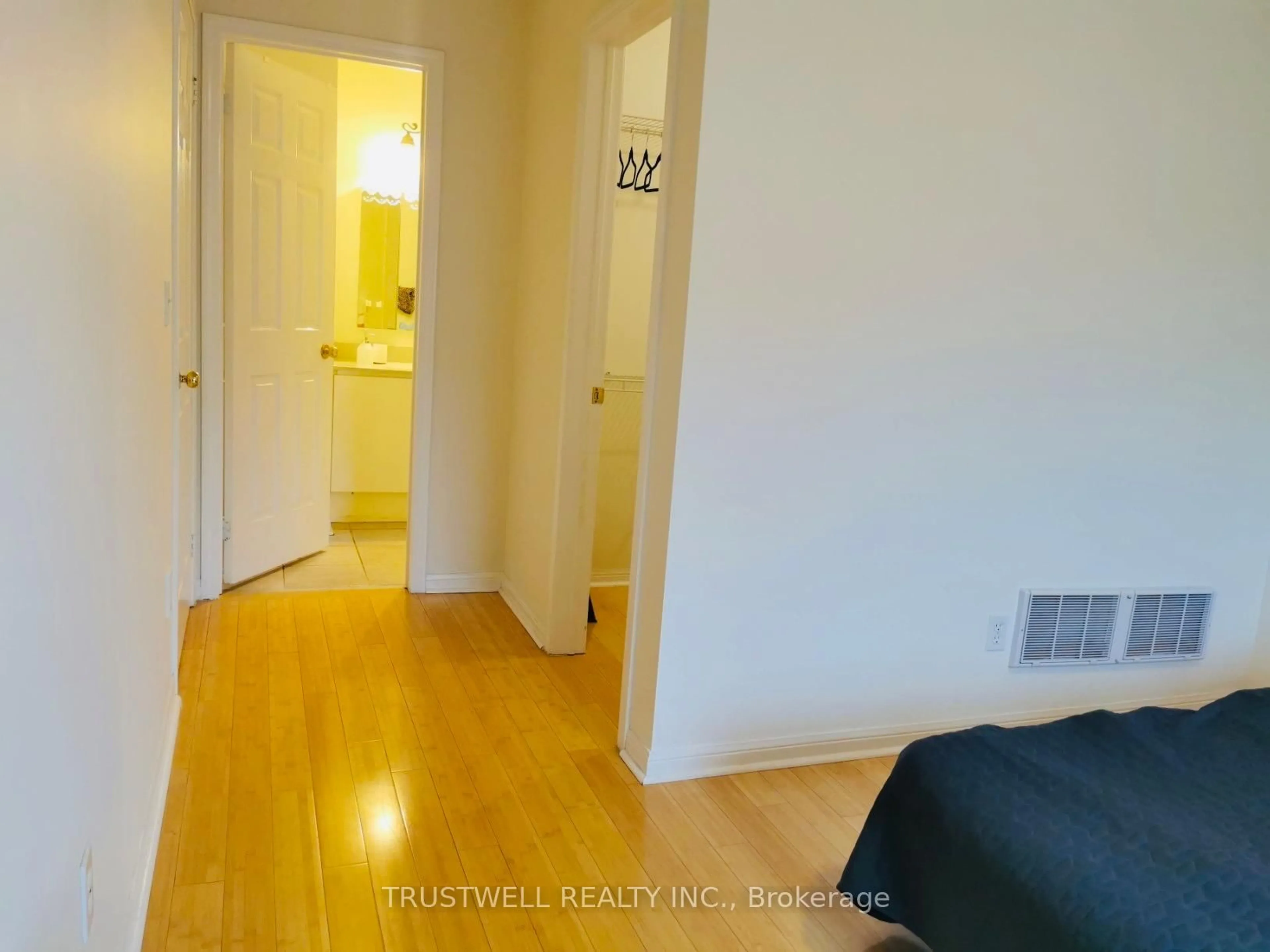 A pic of a room for 16 Cox Blvd #1, Markham Ontario L3R 4G4