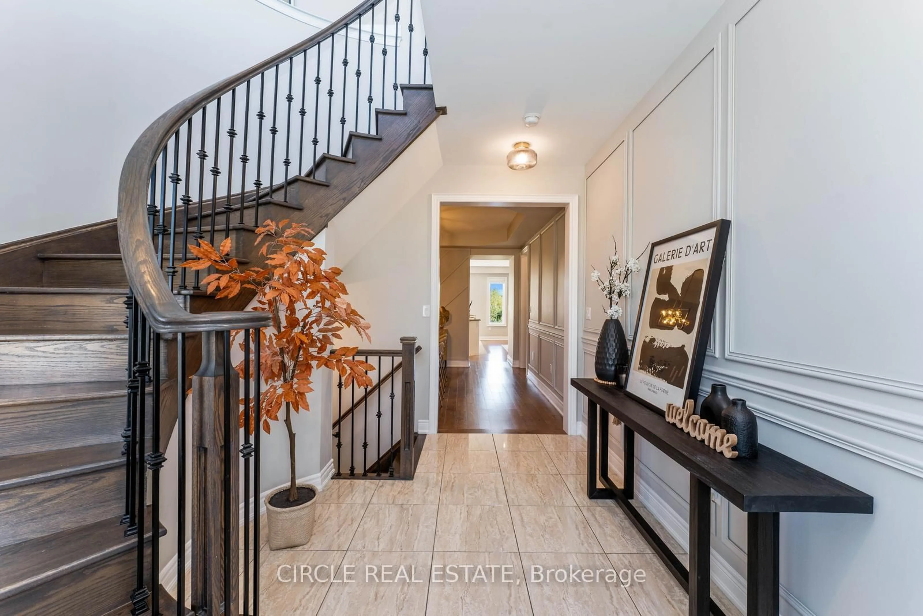 Indoor entryway for 65 Hopewell St, Vaughan Ontario L4H 3N5