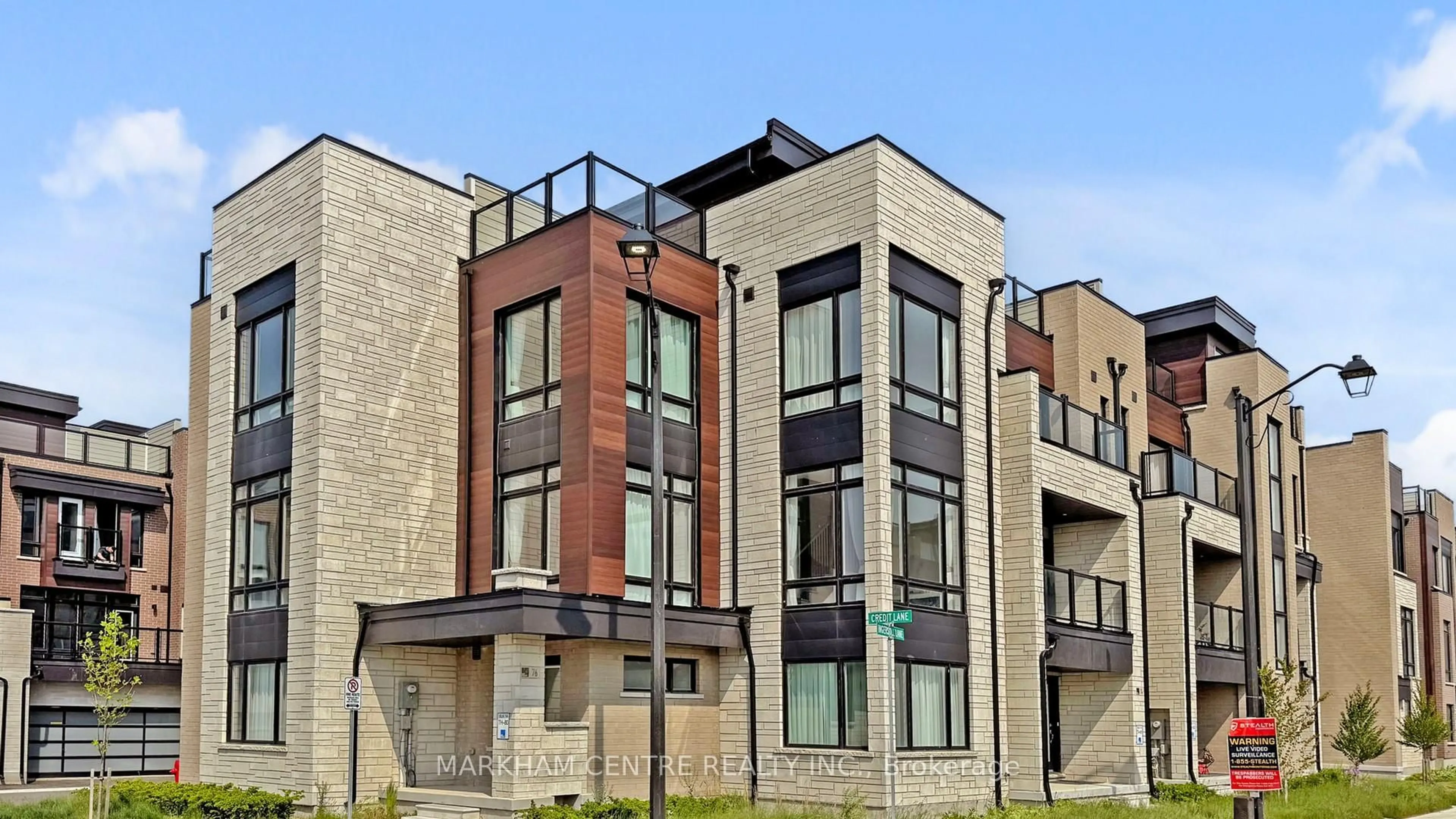 Home with brick exterior material, building for 76 Ingersoll Lane, Richmond Hill Ontario L4E 1G9