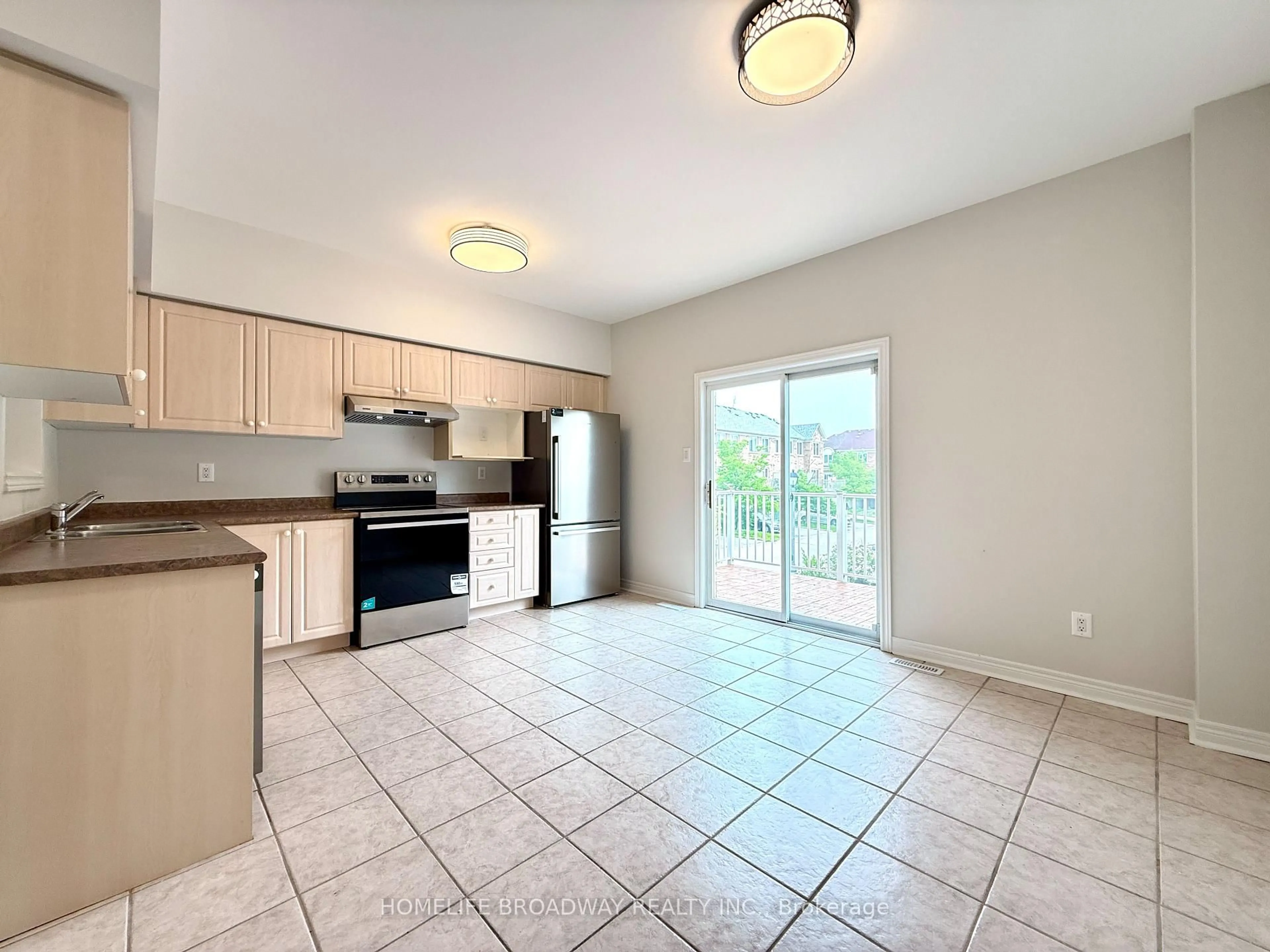 A pic of a room for 31 Park Common Blvd, Markham Ontario L3T 7V1