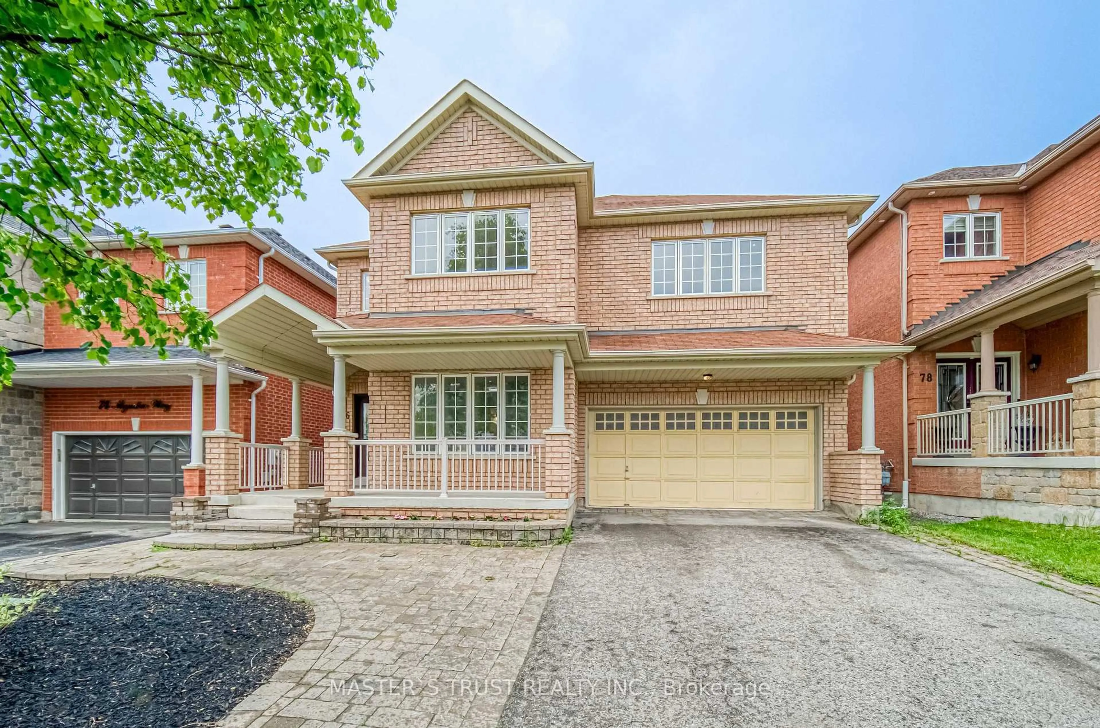 Home with brick exterior material, street for 76 Mynden Way, Newmarket Ontario L3X 3A9