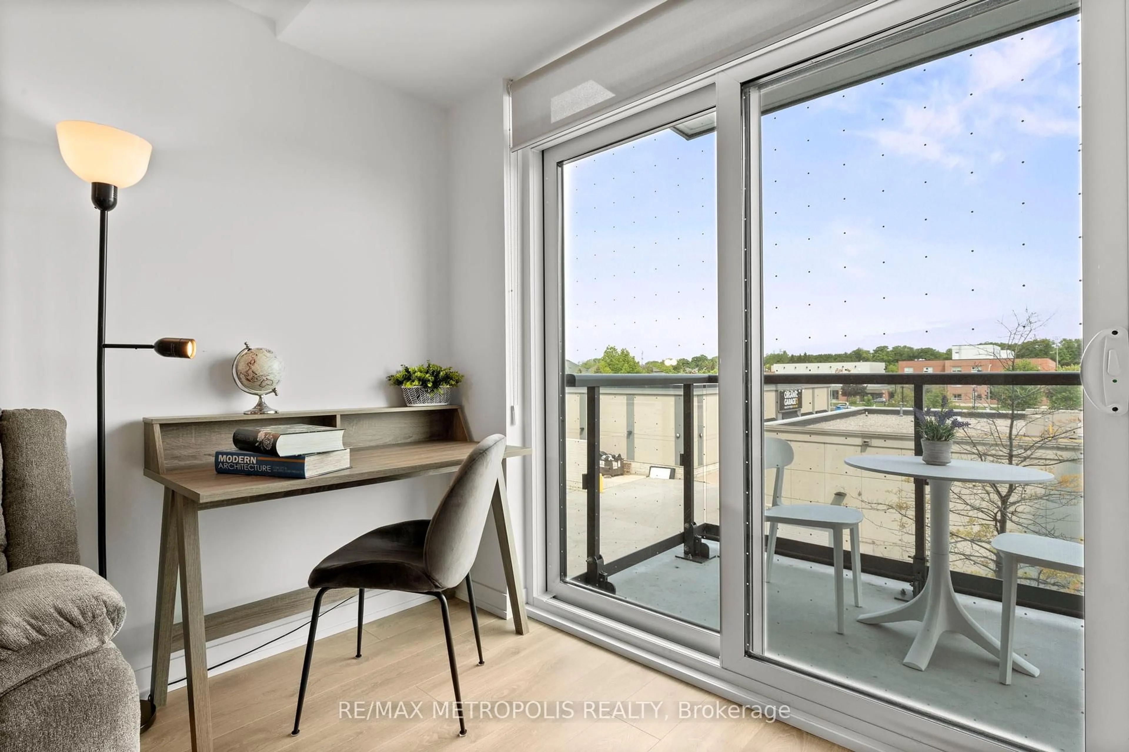 Balcony in the apartment, water/lake/river/ocean view for 8 Beverley Glen Blvd #303, Vaughan Ontario L4J 0L5