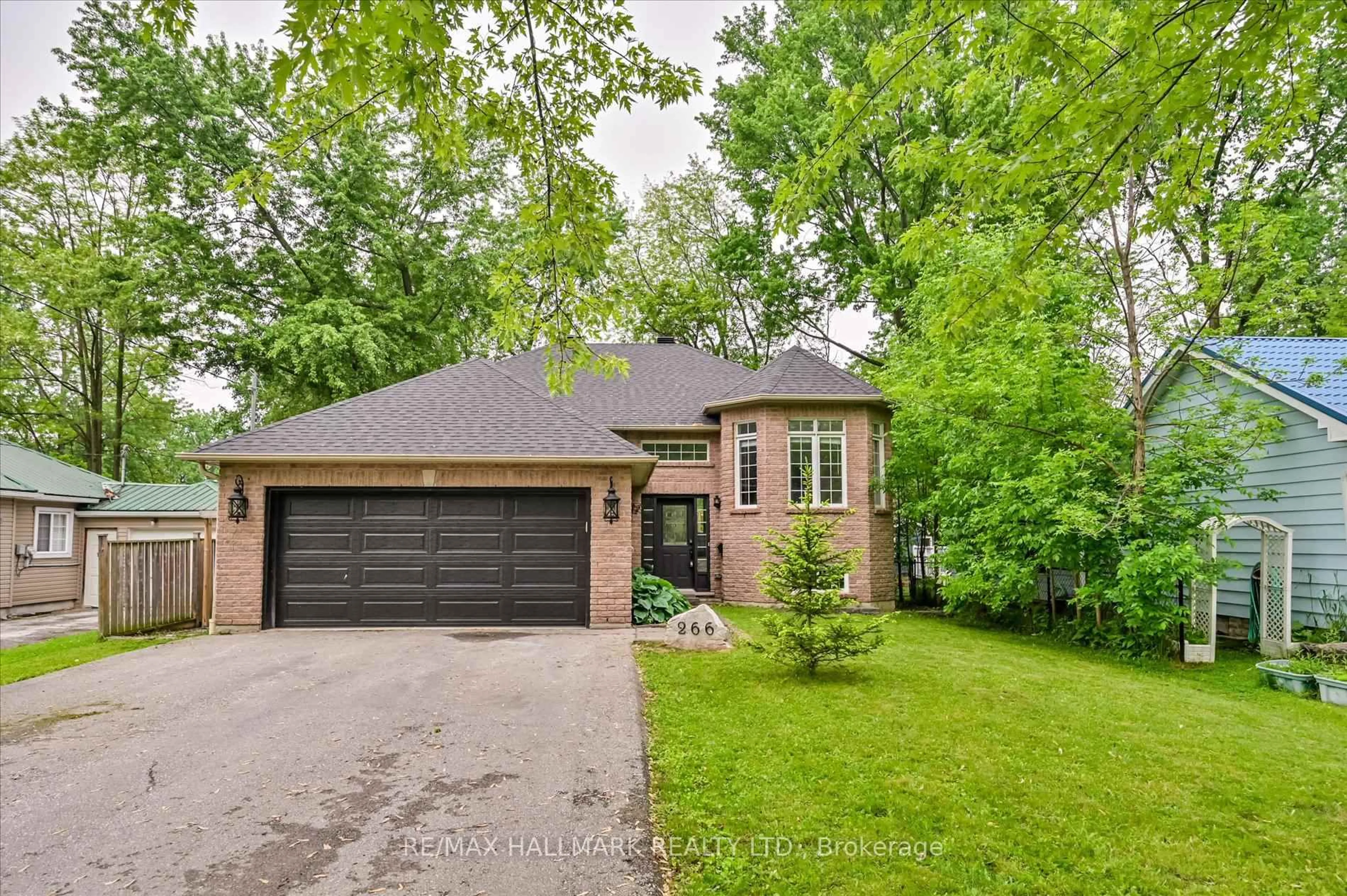 Home with brick exterior material, street for 266 Cedarholme Ave, Georgina Ontario L4P 2W4