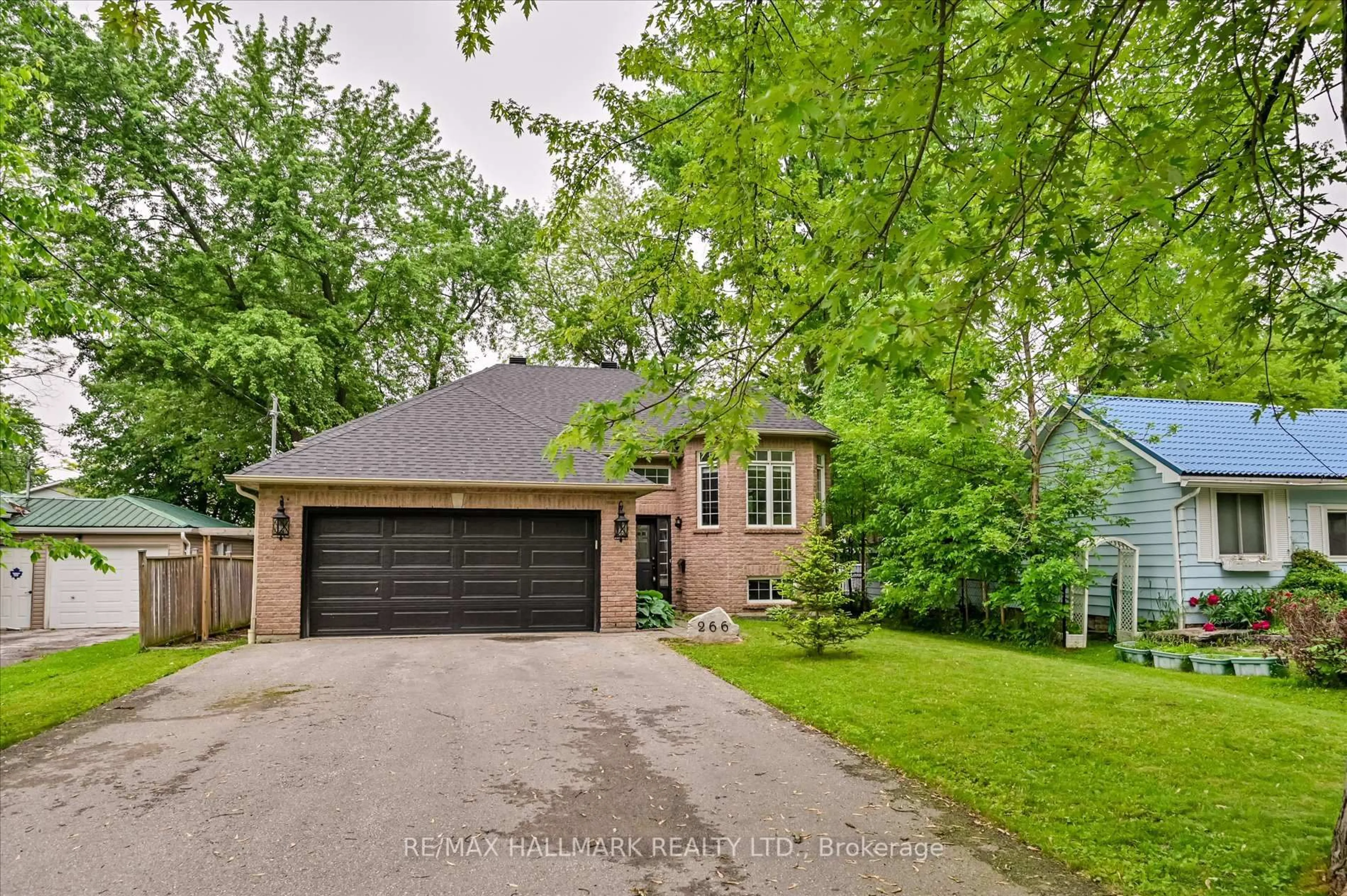 Home with brick exterior material, street for 266 Cedarholme Ave, Georgina Ontario L4P 2W4