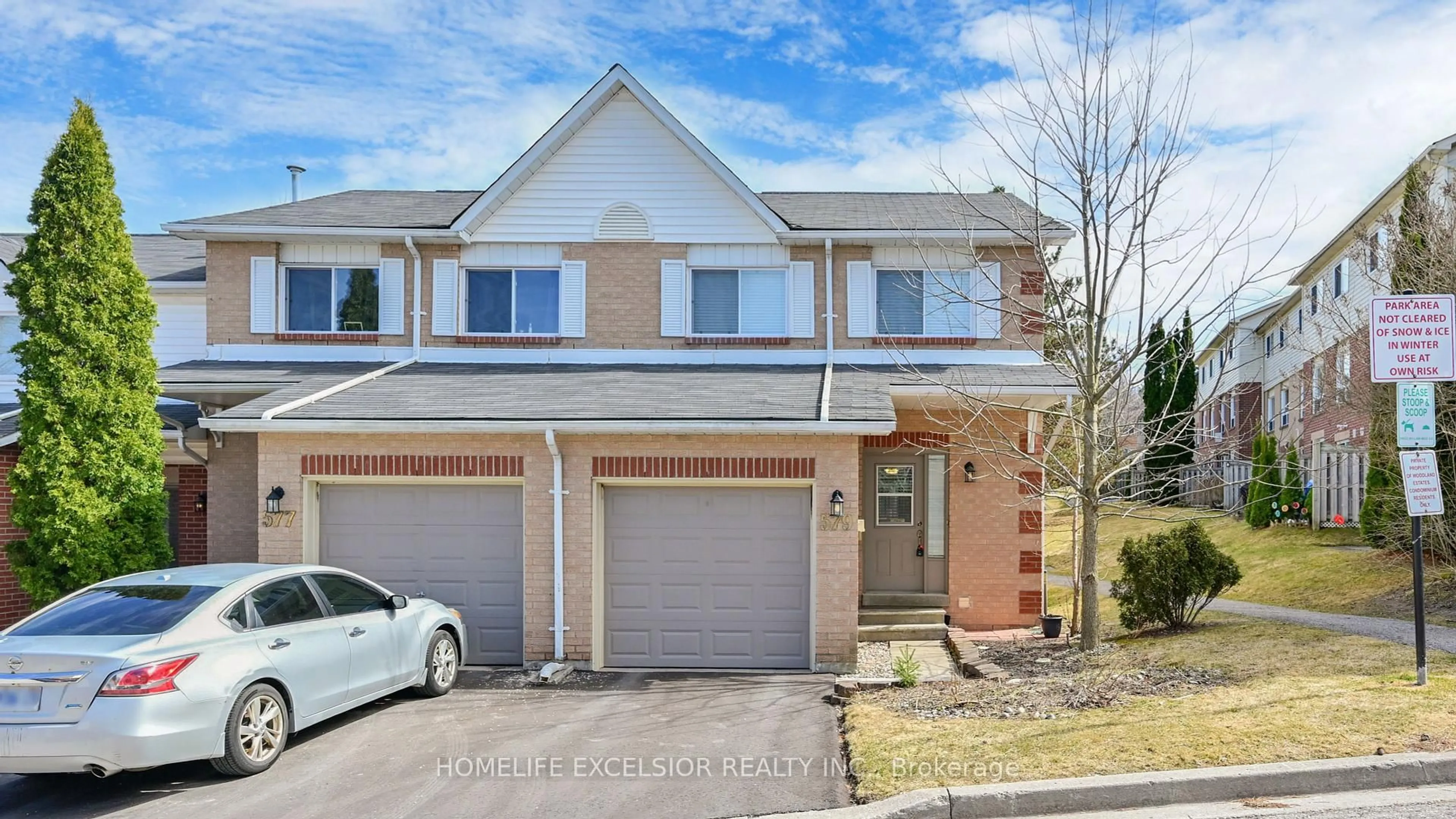 Unknown for 579 Gibney Cres #1, Newmarket Ontario L3X 1Y3