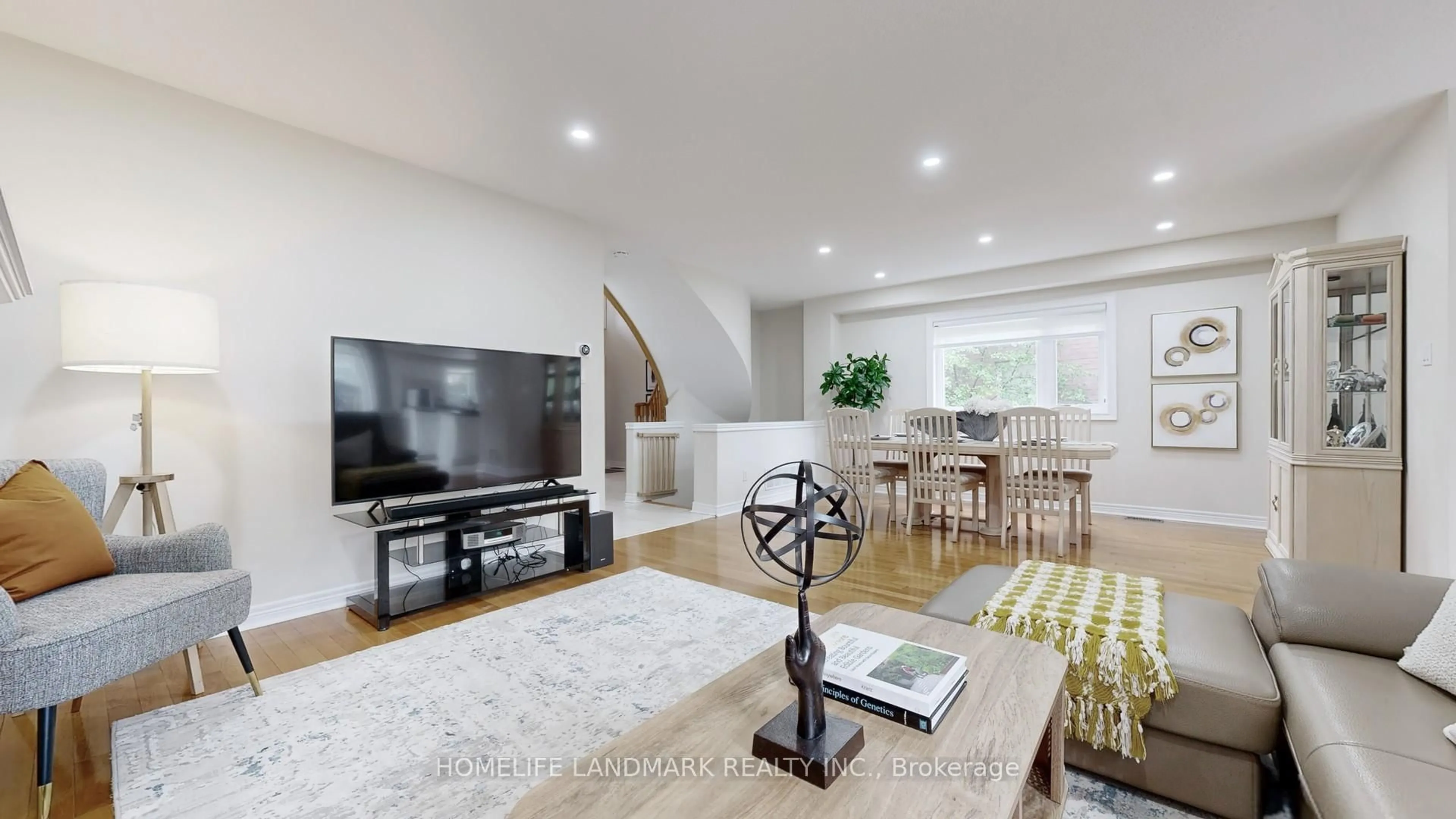 Living room with furniture, unknown for 42 Linda Margaret Cres, Richmond Hill Ontario L4S 2B6