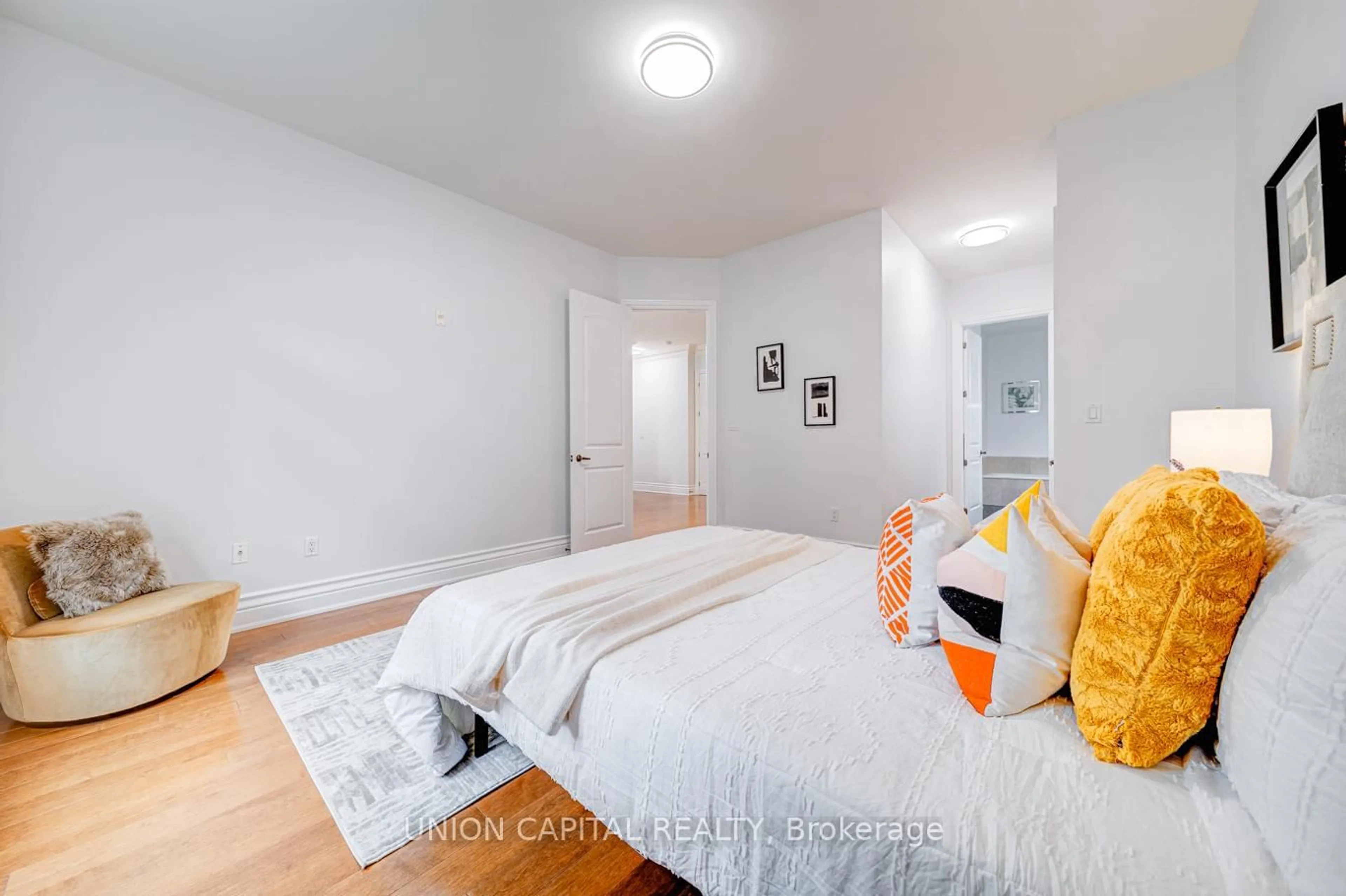 A pic of a room for 1 Verclaire Gate #101, Markham Ontario L3R 8N1