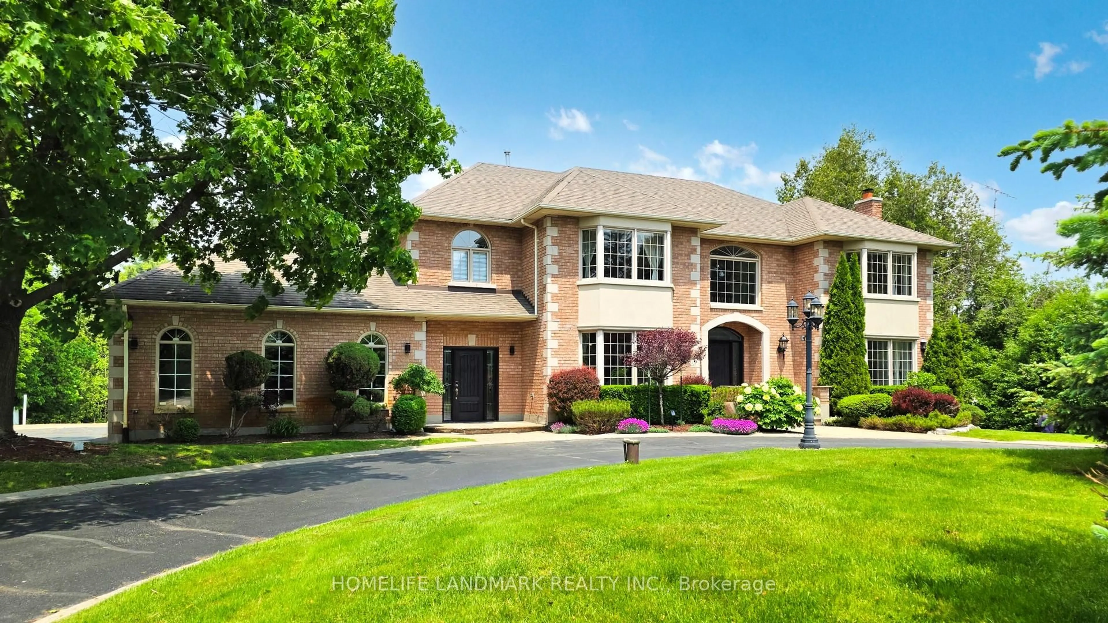 Home with brick exterior material, street for 61 SHERRICK Dr, Whitchurch-Stouffville Ontario L4A 2E9