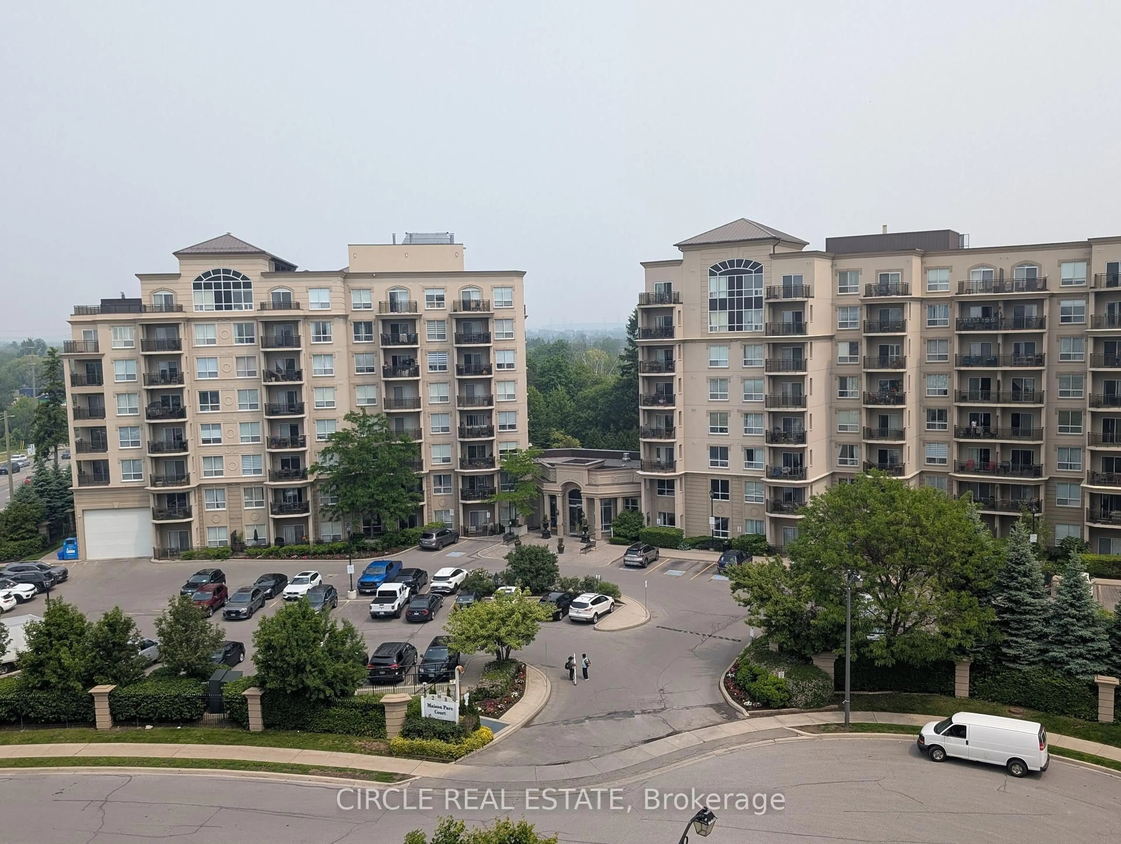 A pic from outside/outdoor area/front of a property/back of a property/a pic from drone, city buildings view from balcony for 8 Maison Parc Crt, Vaughan Ontario L4J 9K5
