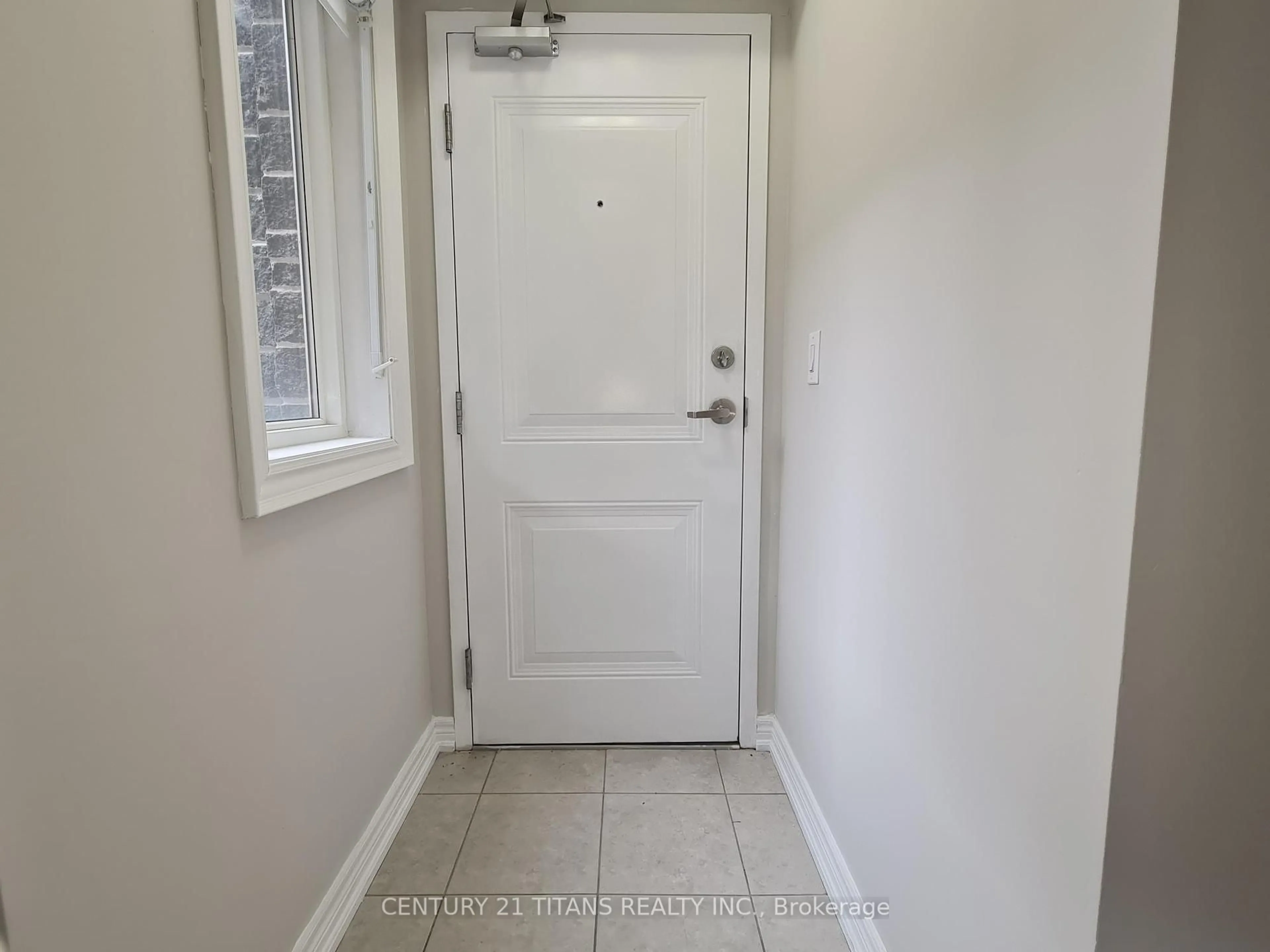 Indoor entryway for 1 Blanche Lane #818, Markham Ontario L6B 0A3