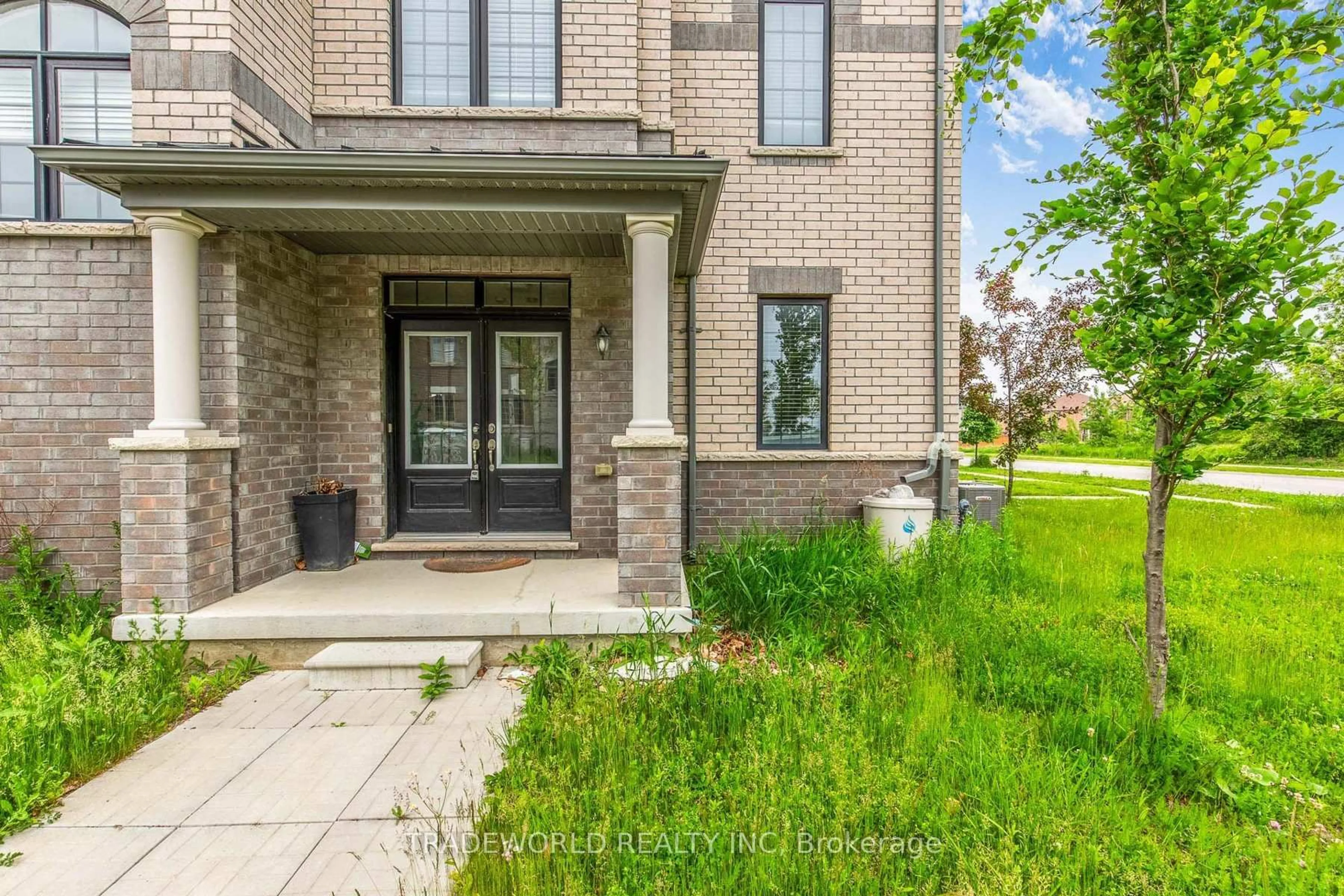 Home with brick exterior material, street for 210 William Forster Rd, Markham Ontario L6B 0R1