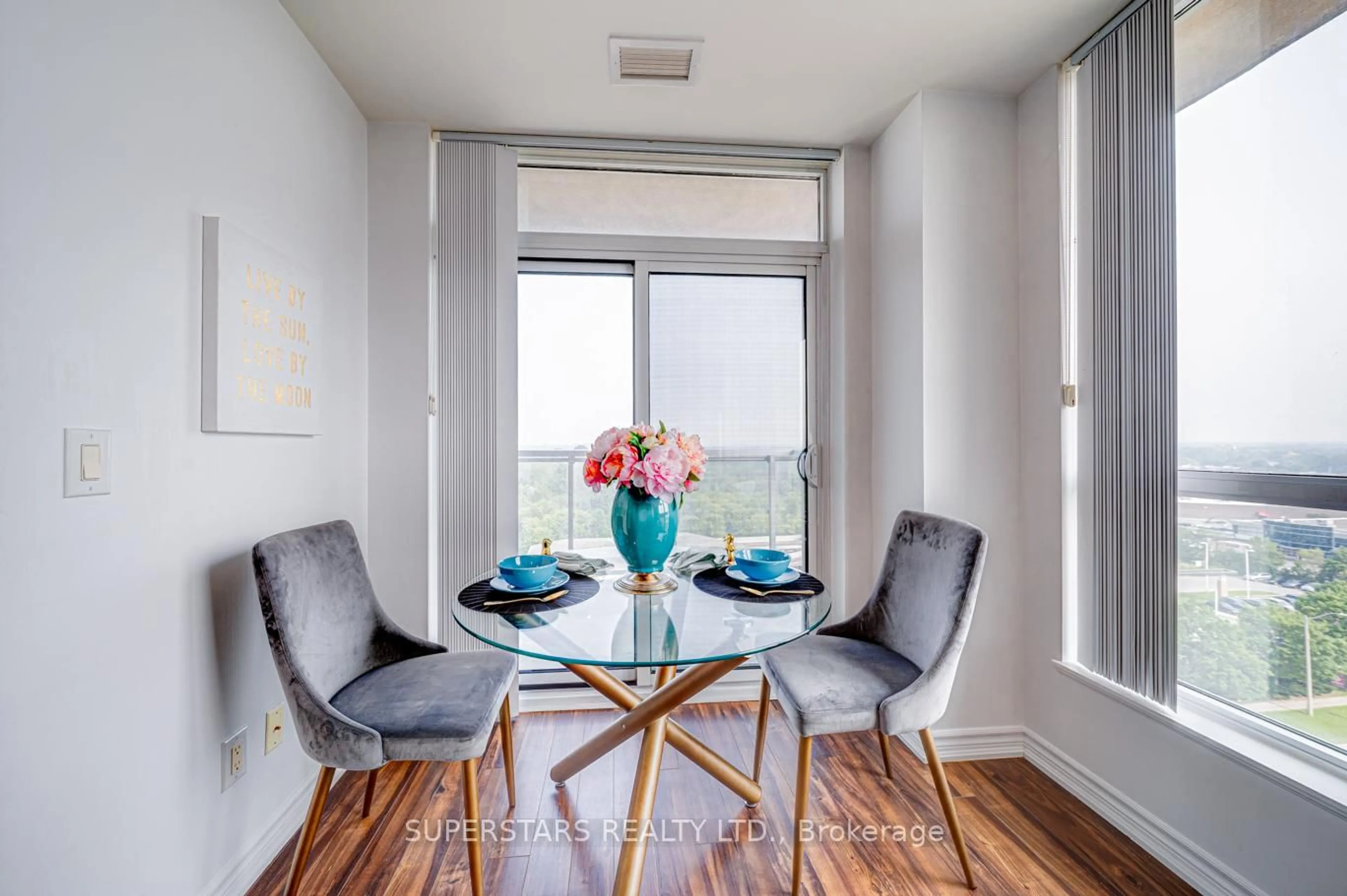 Dining room, unknown for 8323 Kennedy Rd #922, Markham Ontario L3R 5W7