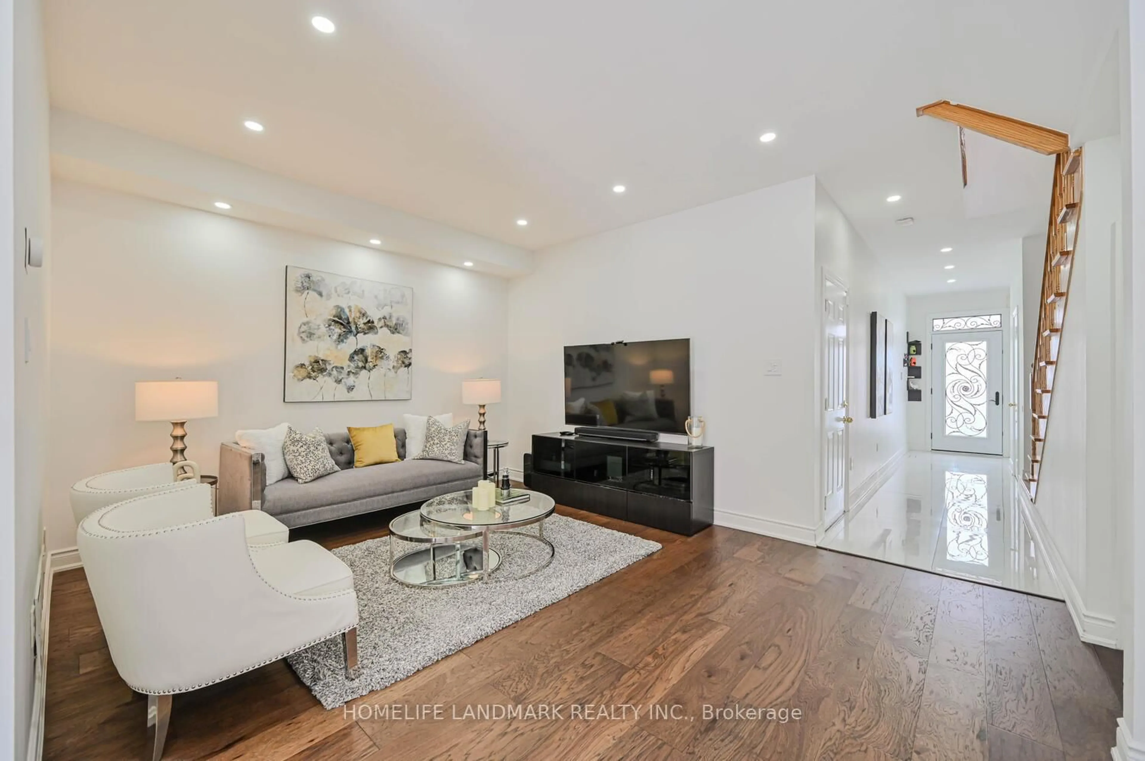 Living room with furniture, unknown for 97 Arco Circ, Vaughan Ontario L6A 3Z6