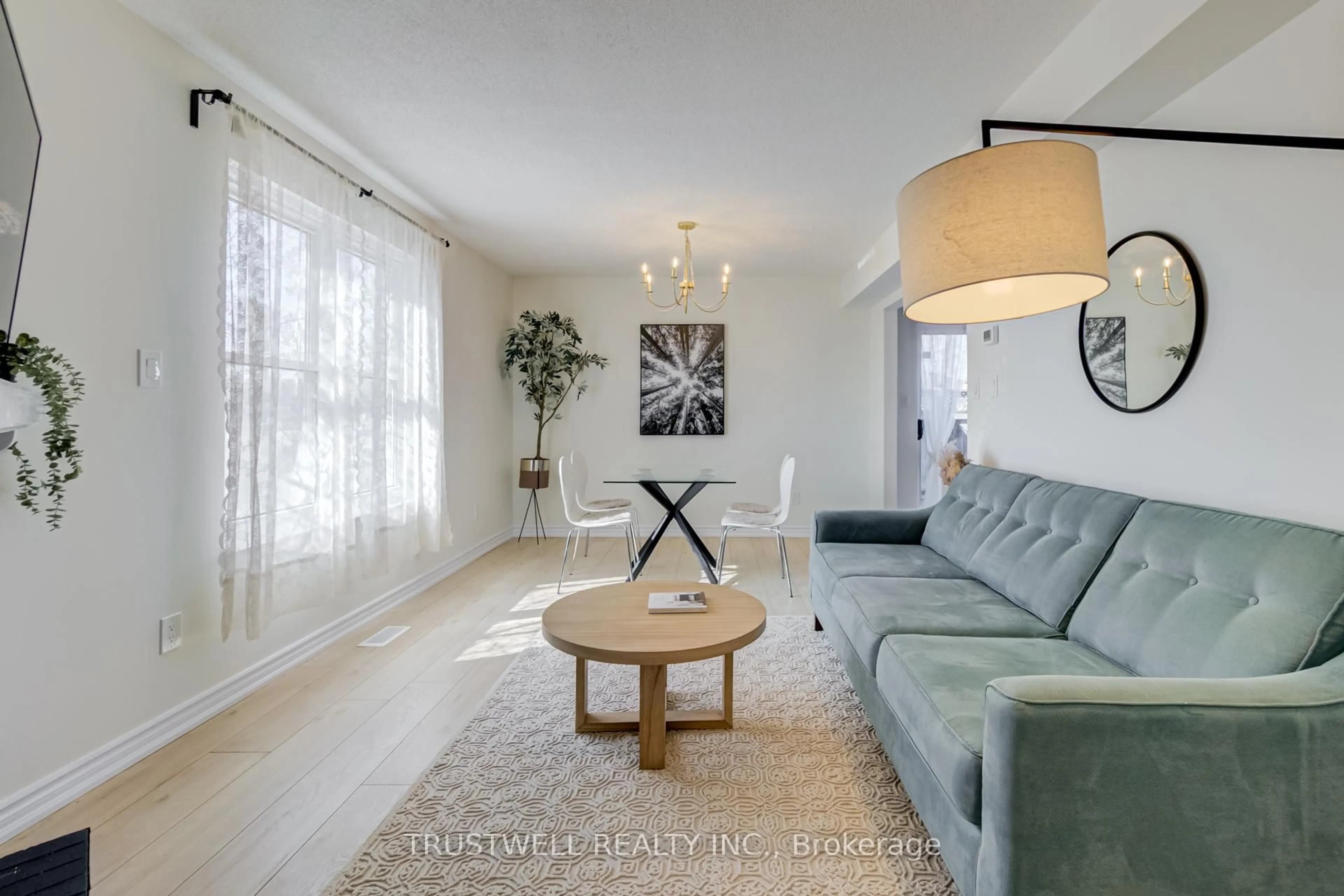 Living room with furniture, unknown for 12455 Ninth Line #103, Whitchurch-Stouffville Ontario L4A 1J3
