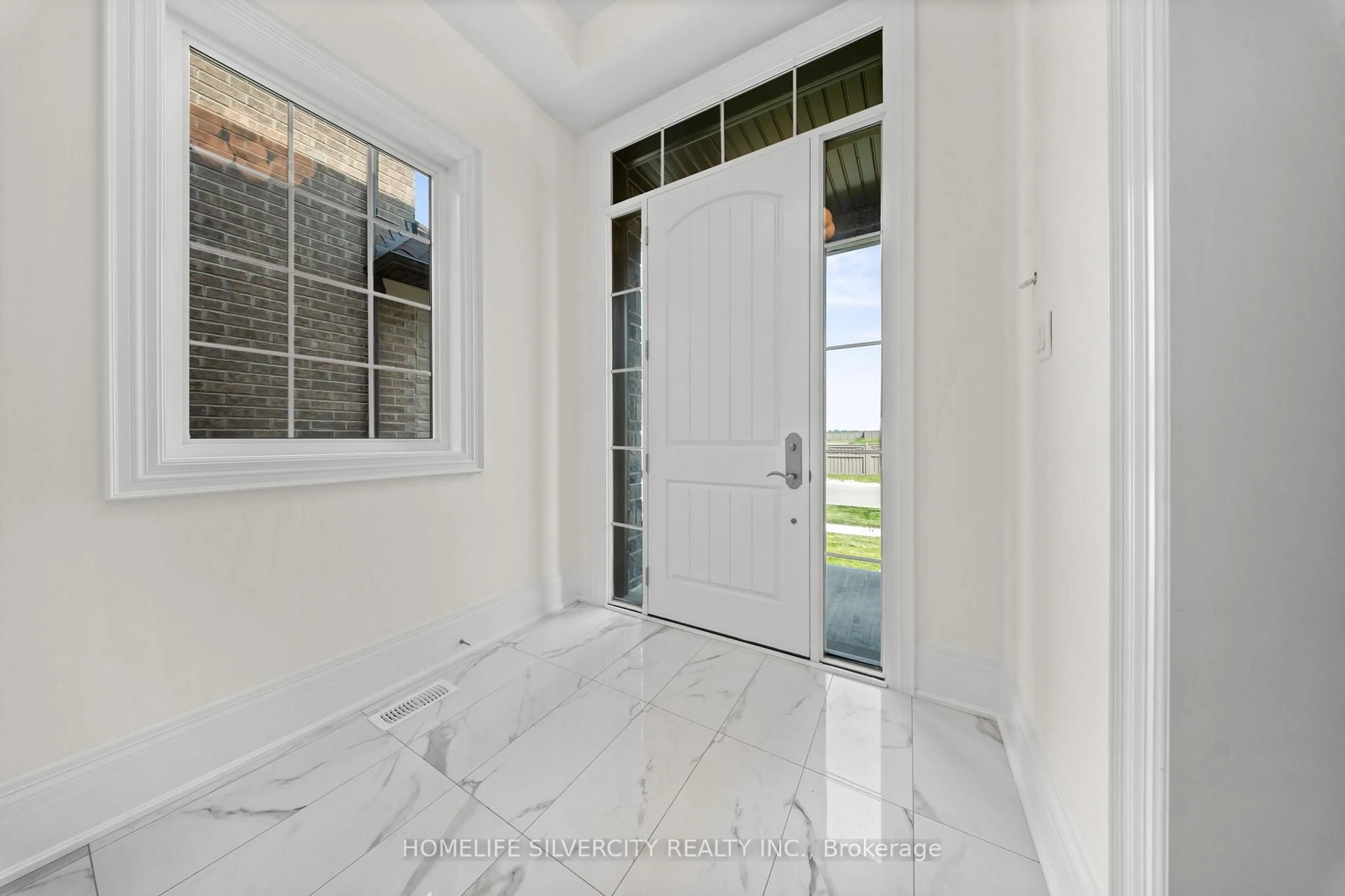 Indoor entryway for 7 Tilden St, Vaughan Ontario L3L 0G2
