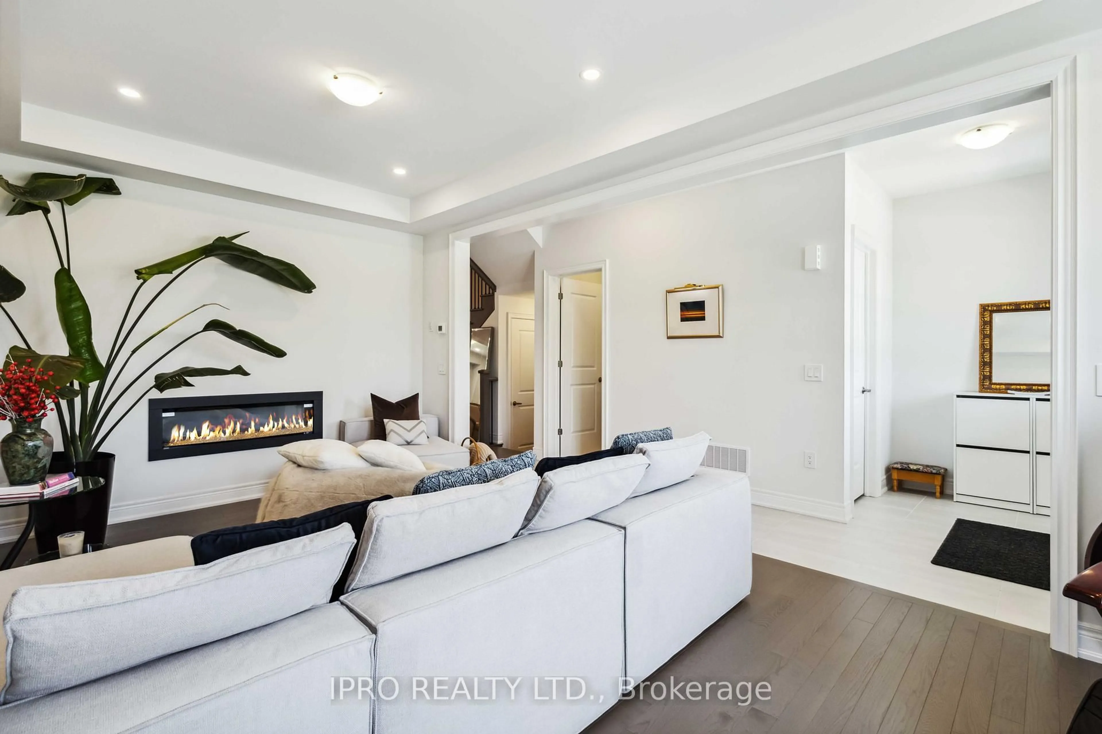 Living room with furniture, unknown for 12 Fred Lablanc Dr, Markham Ontario L6B 1R8