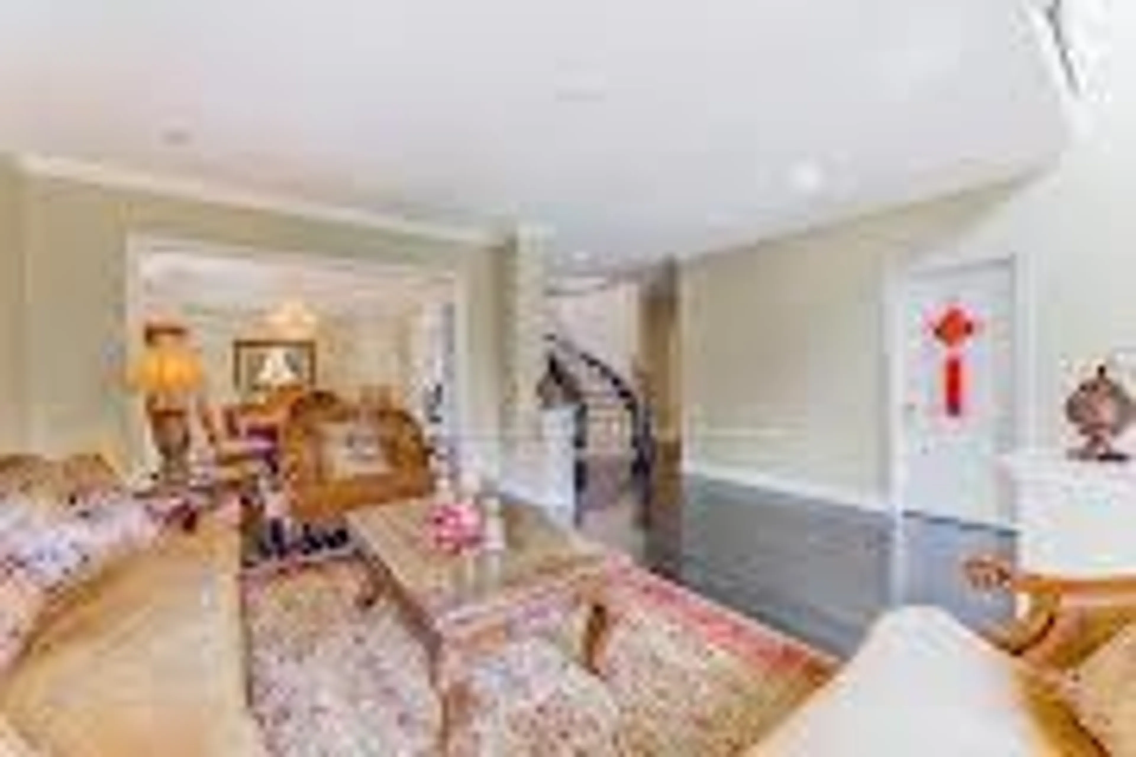 Unknown for 338 Calvert Rd, Markham Ontario L6C 1Y2