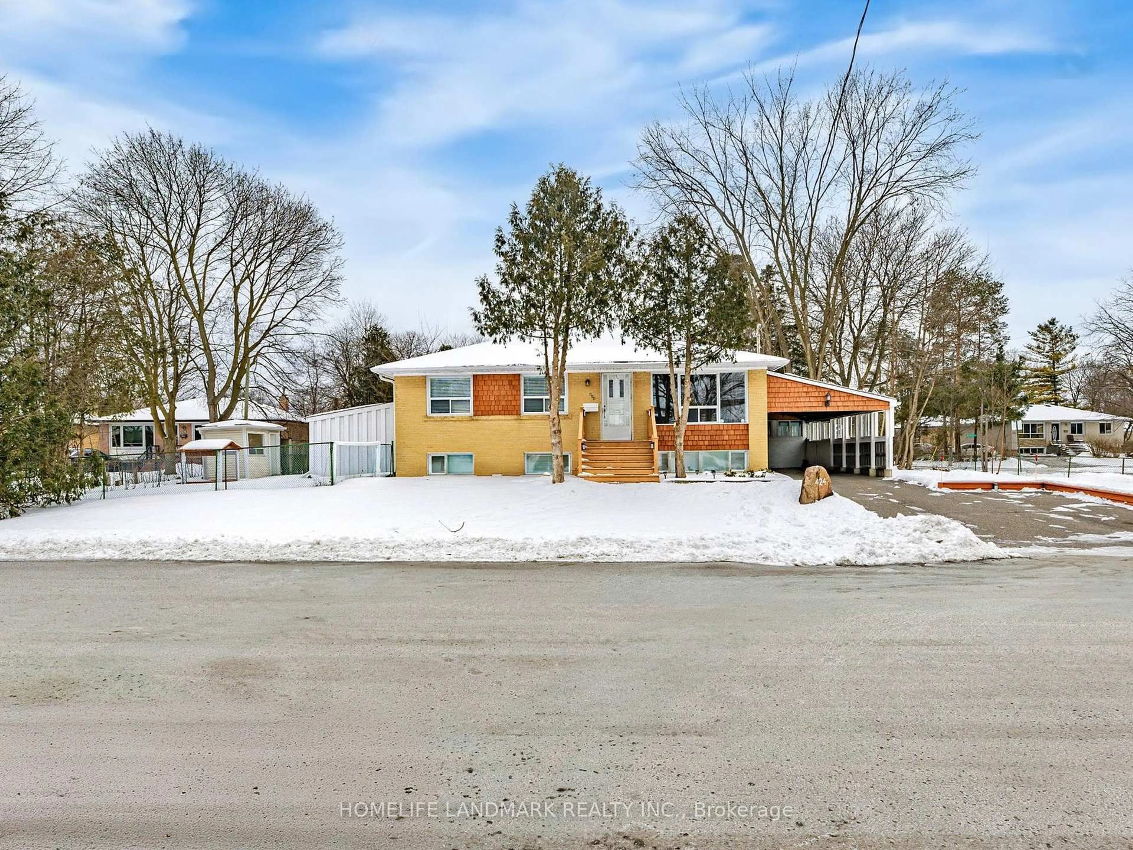 Unknown for 424 Bonita Cres, Richmond Hill Ontario L4C 3N1
