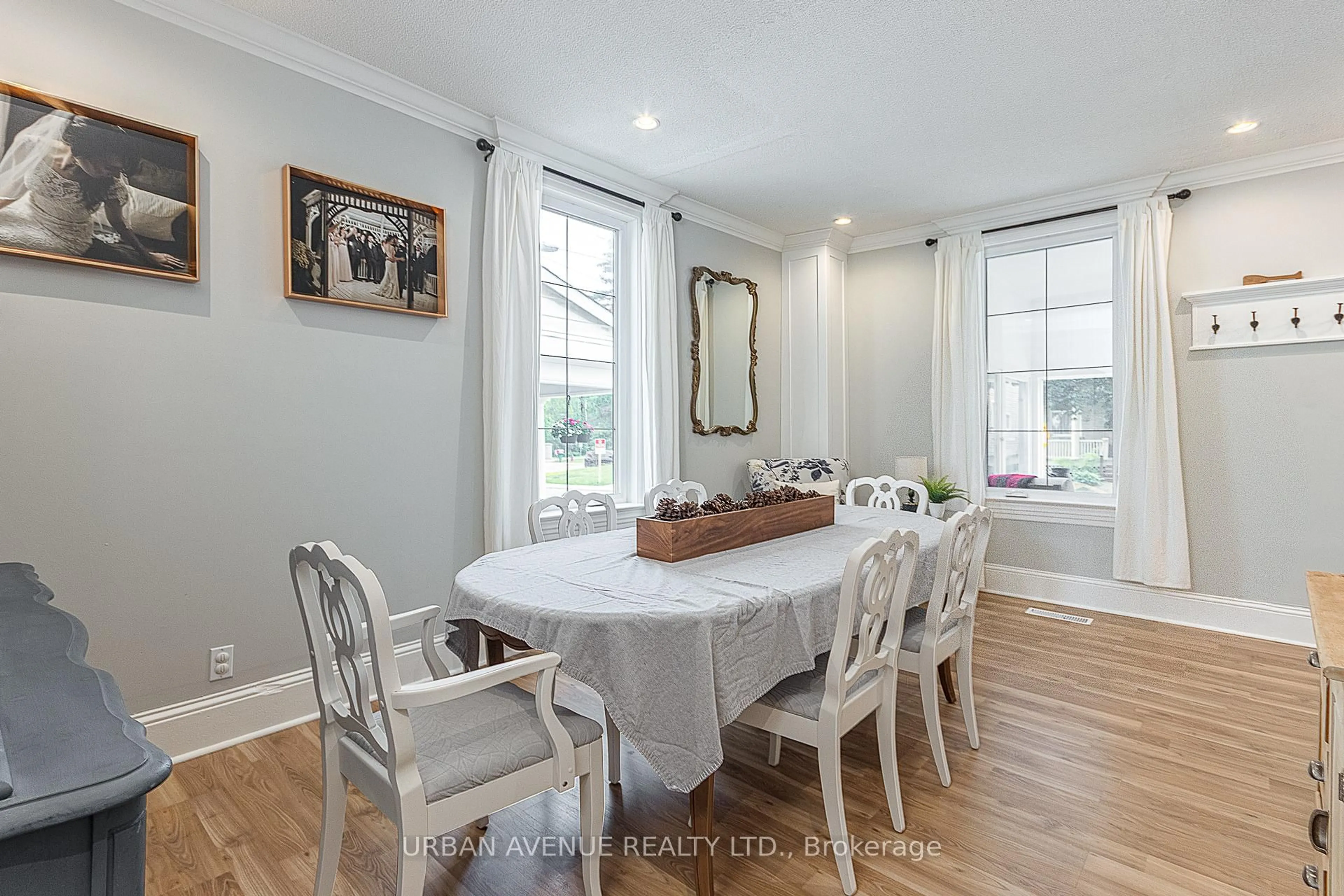 Dining room, unknown for 66 Toronto St, Uxbridge Ontario L9P 1H2