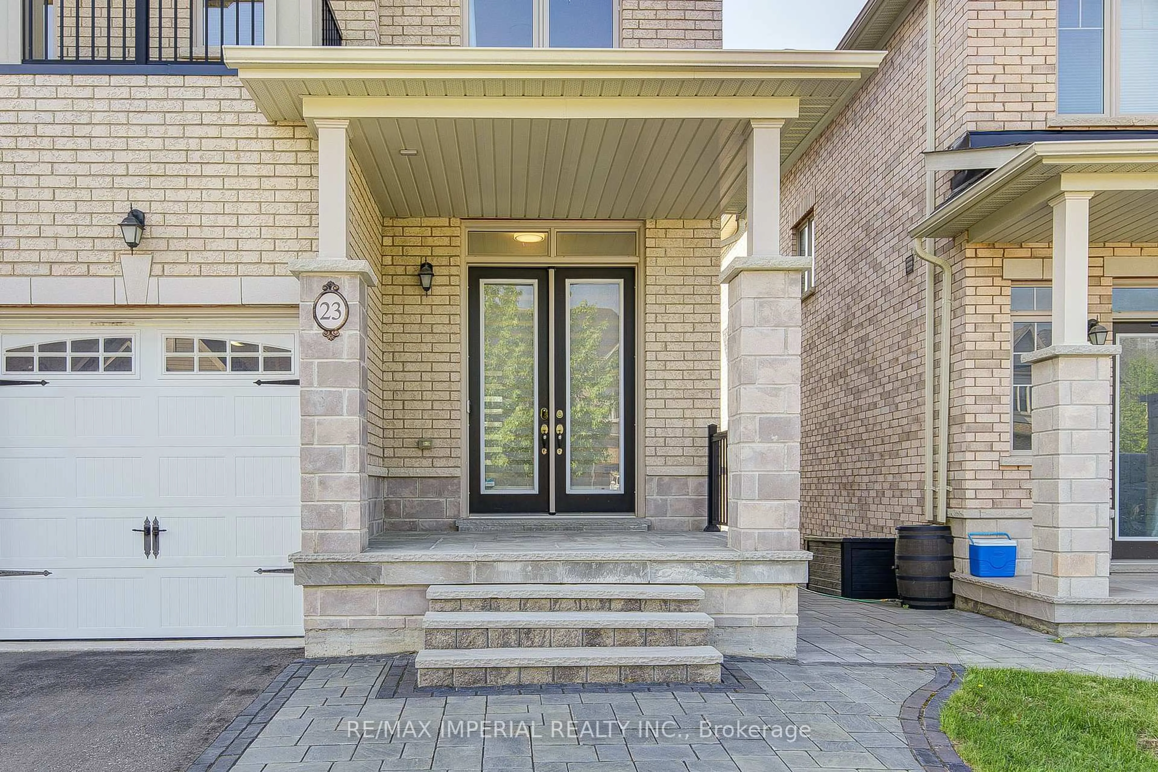 Home with brick exterior material, street for 23 Spofford Dr, Whitchurch-Stouffville Ontario L4A 4R1