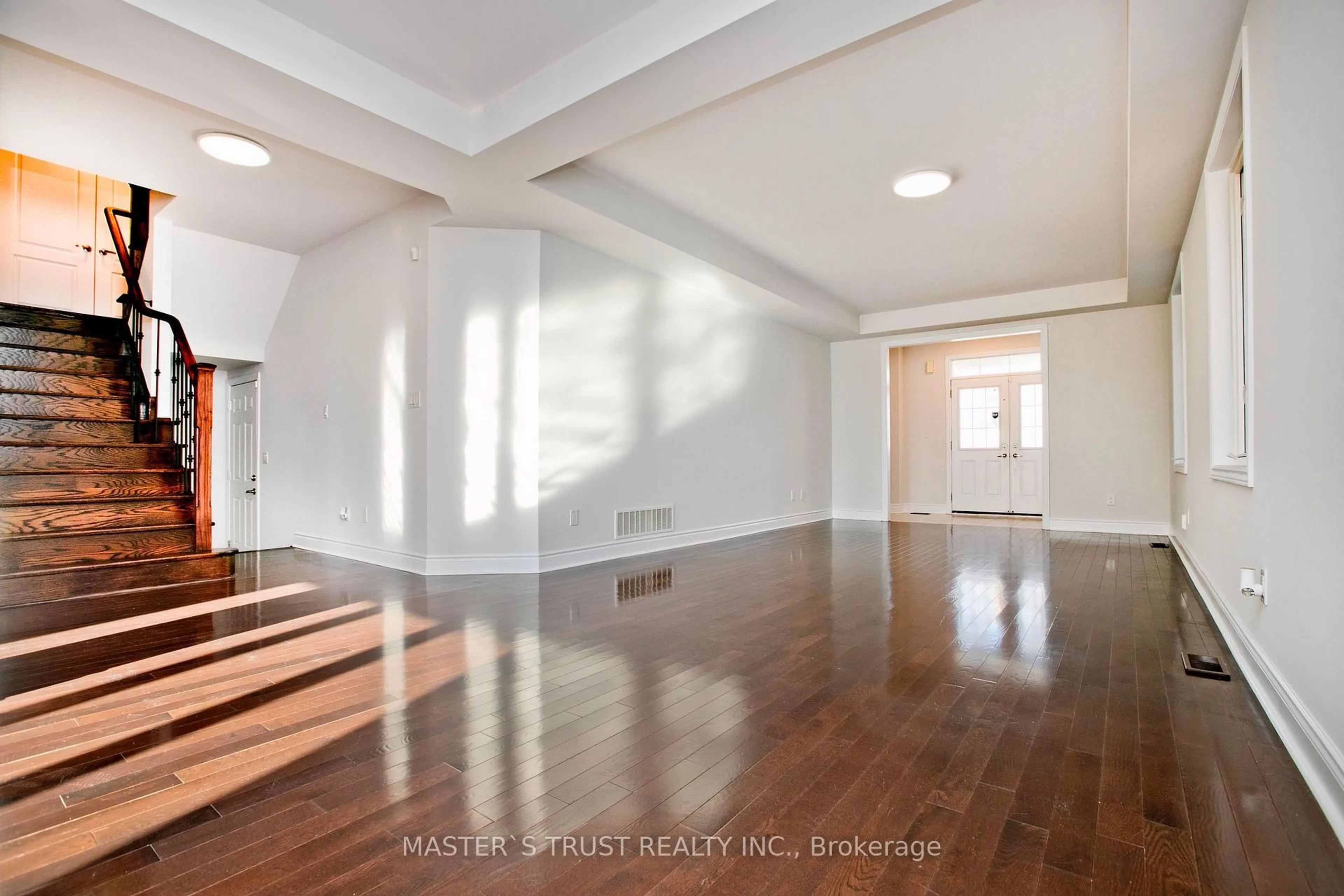 Unknown for 1115 Grainger Tr, Newmarket Ontario L3X 0G7