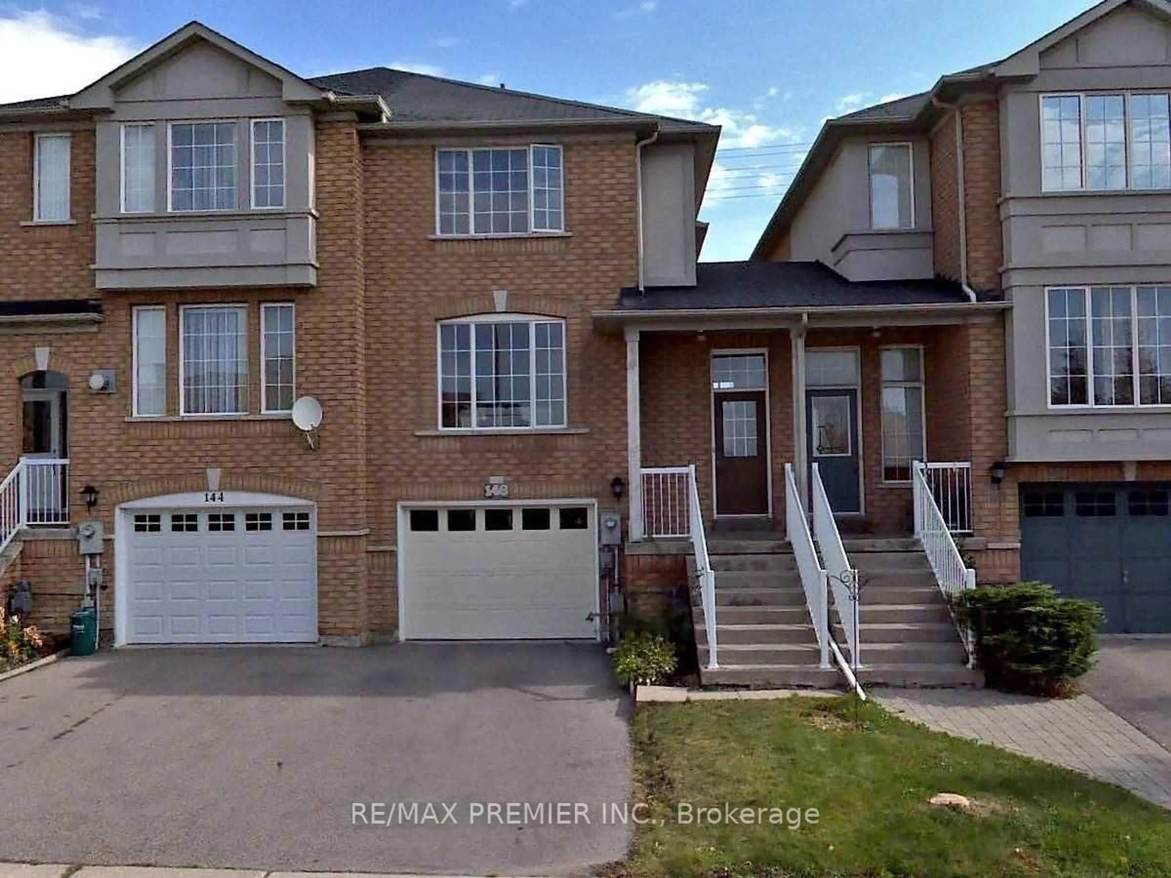 Home with brick exterior material, street for 146 Foxfield Cres, Vaughan Ontario L4K 5E7