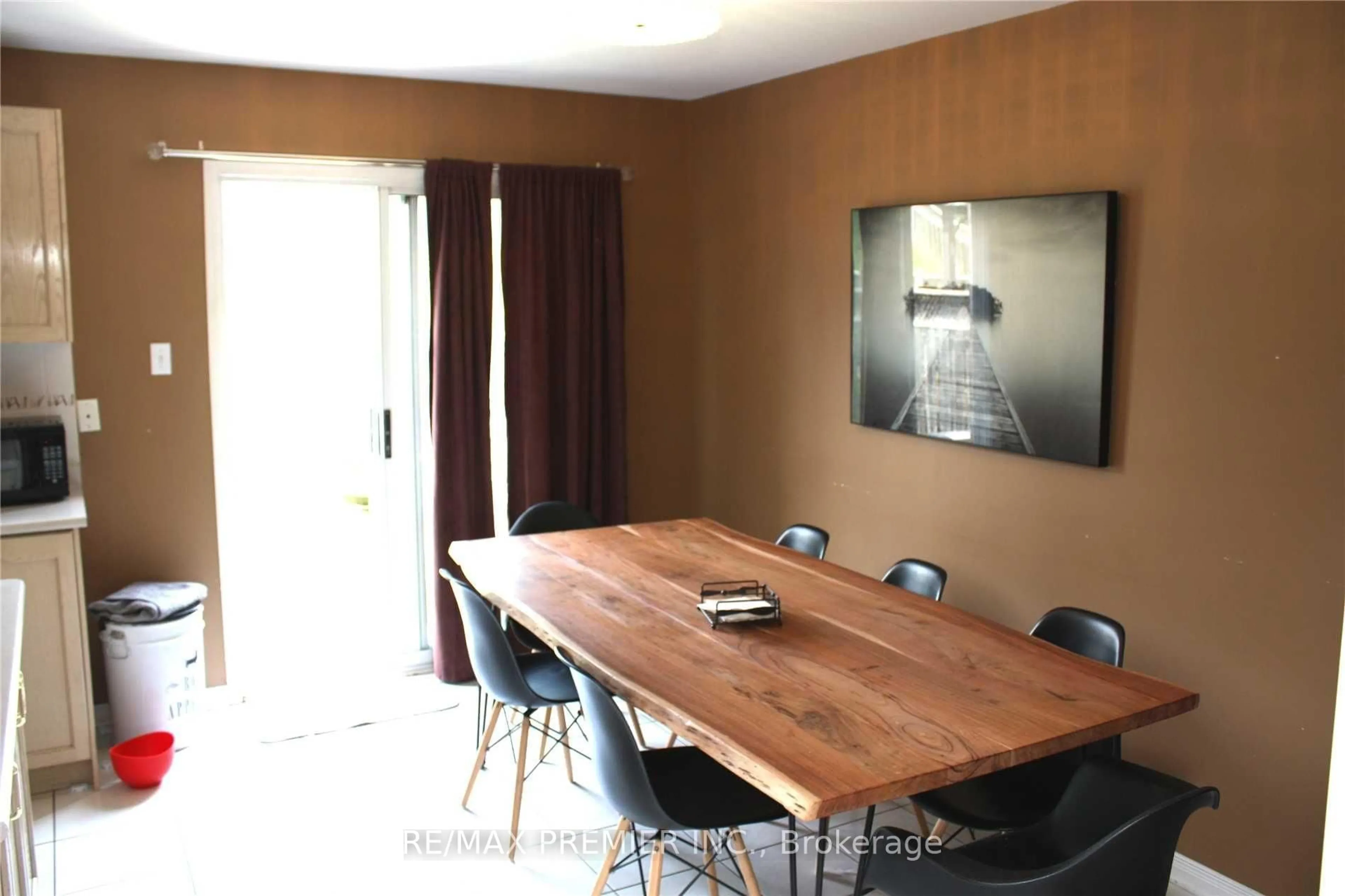 Dining room, unknown for 146 Foxfield Cres, Vaughan Ontario L4K 5E7
