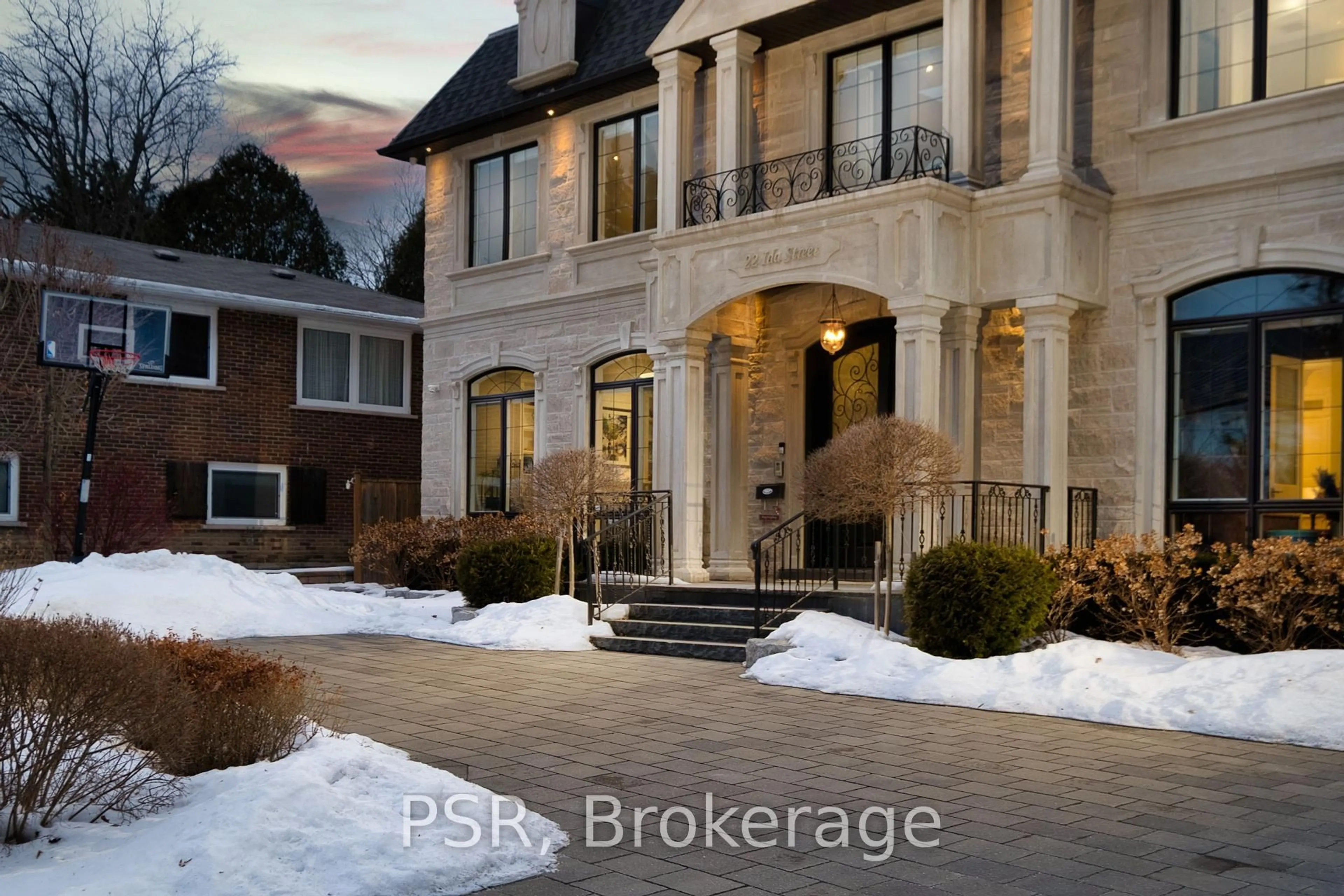 Unknown for 22 Ida St, Markham Ontario L3T 1X5