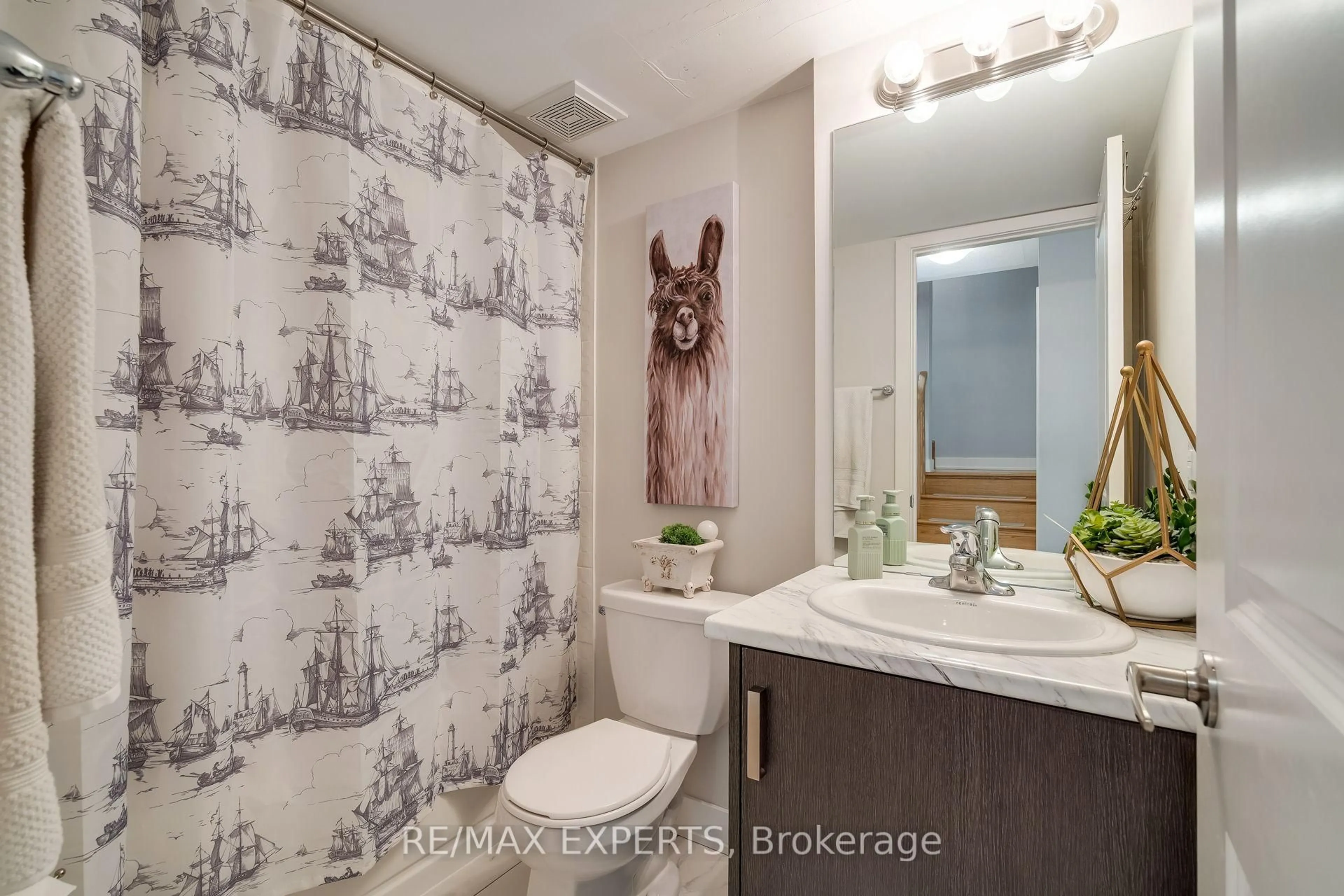 Standard bathroom, unknown for 155 Carpaccio Ave, Vaughan Ontario L4H 4R6