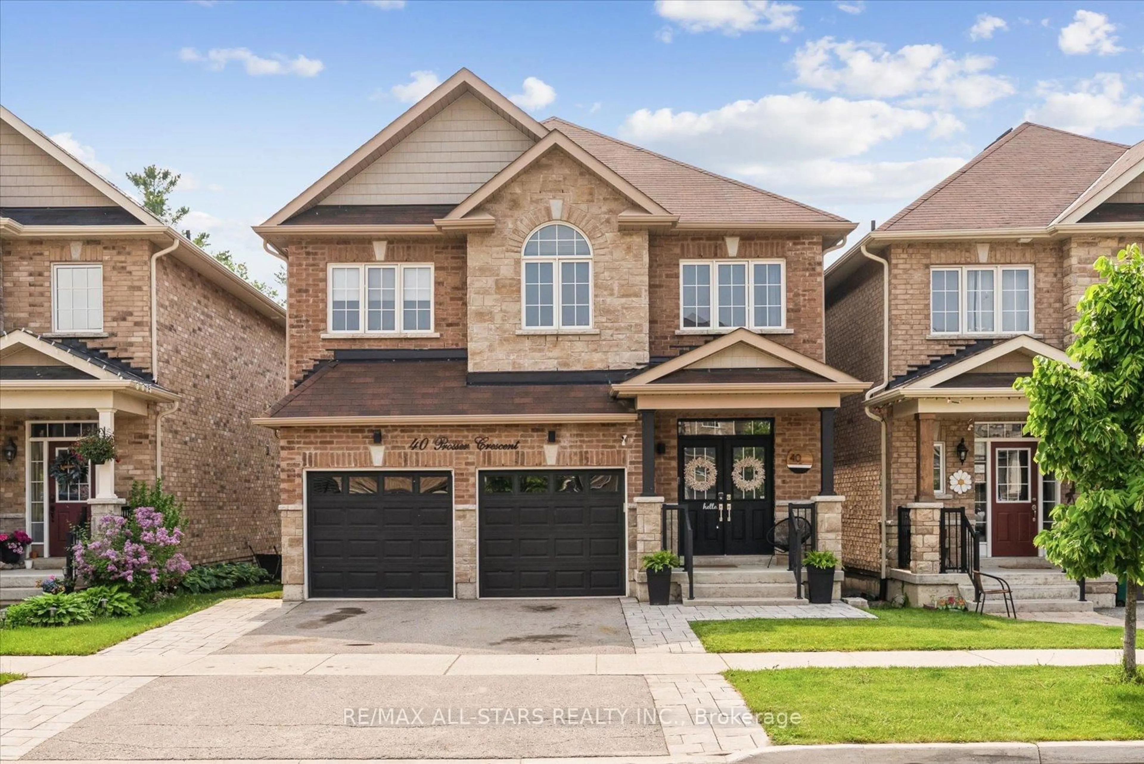 Home with brick exterior material, street for 40 Prosser Cres, Georgina Ontario L0E 1R0