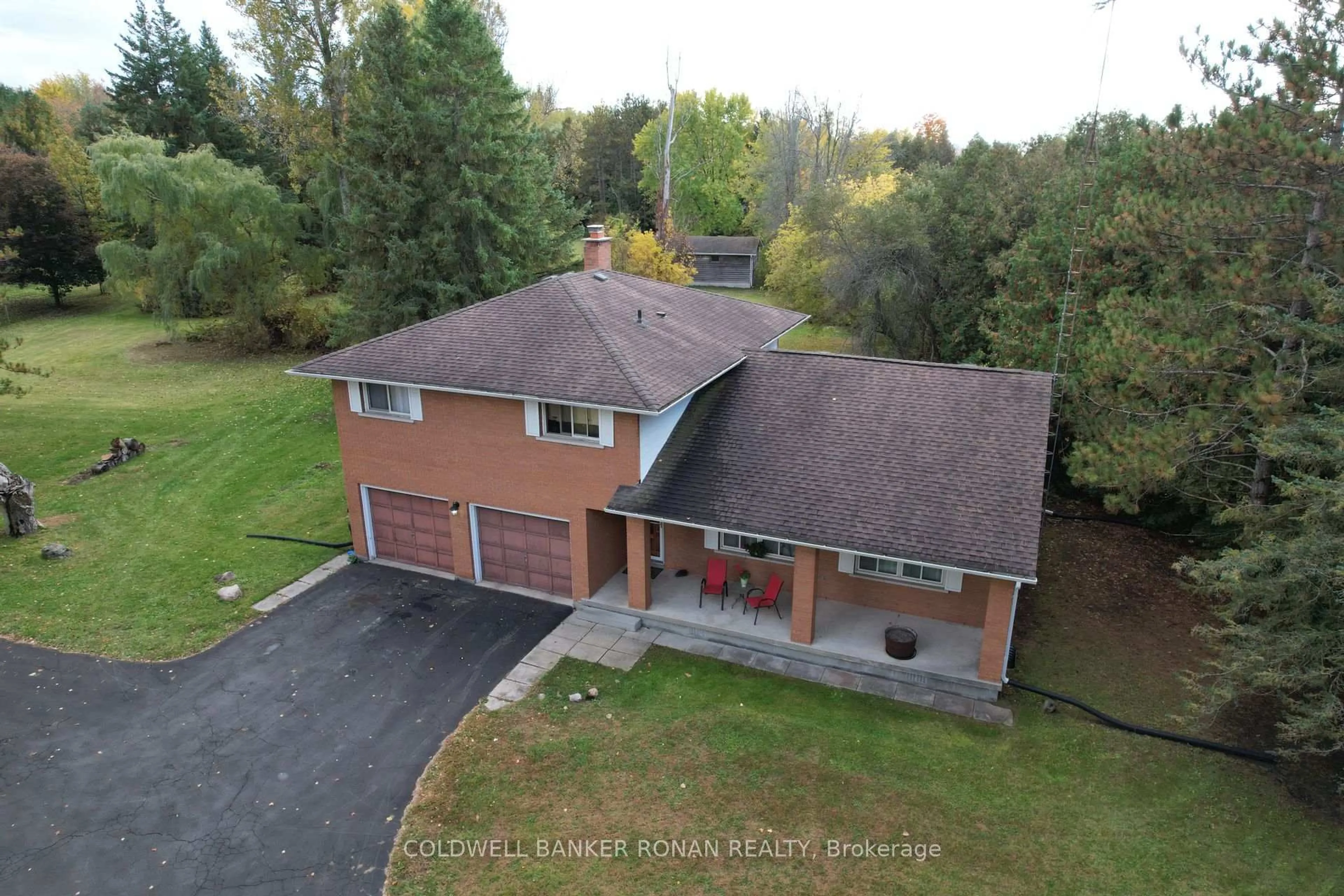 A pic from outside/outdoor area/front of a property/back of a property/a pic from drone, water/lake/river/ocean view for 4845 Lloydtown Aurora Rd, King Ontario L7B 0E2