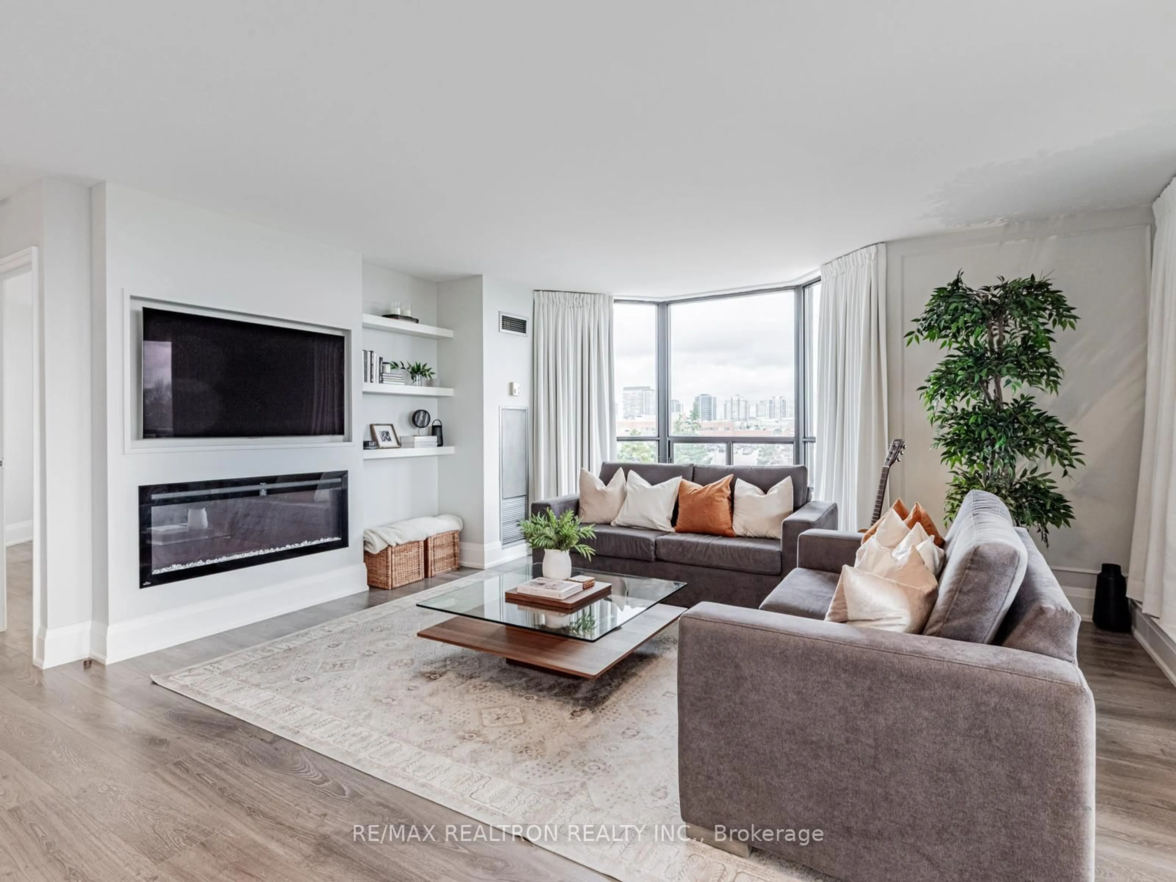 Living room with furniture, unknown for 7440 Bathurst St #504, Vaughan Ontario L4J 7K8