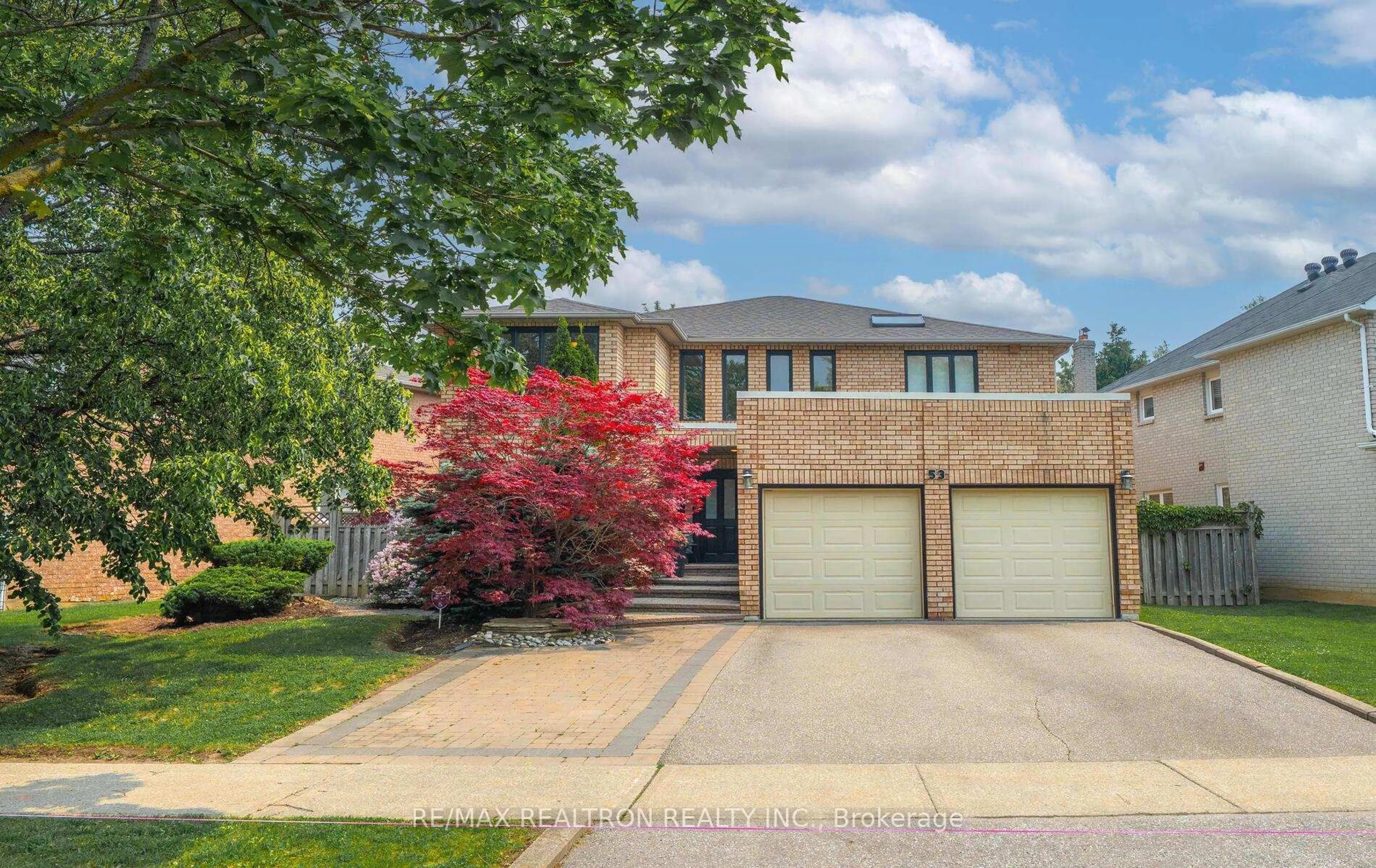 Home with brick exterior material, street for 53 Hefhill Crt, Vaughan Ontario L4J 7L9