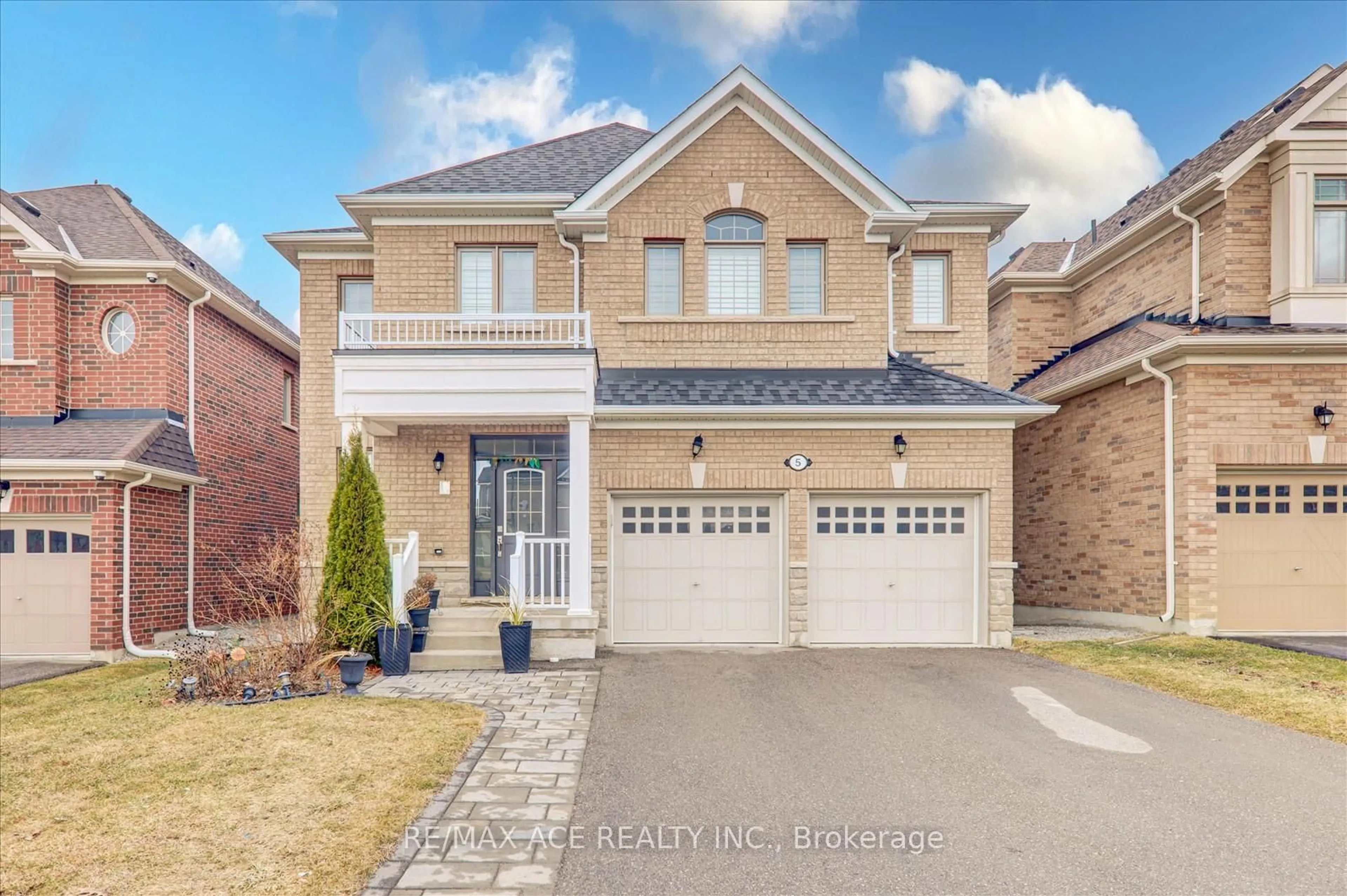 Home with brick exterior material, street for 5 Turner Dr, New Tecumseth Ontario L0G 1W0