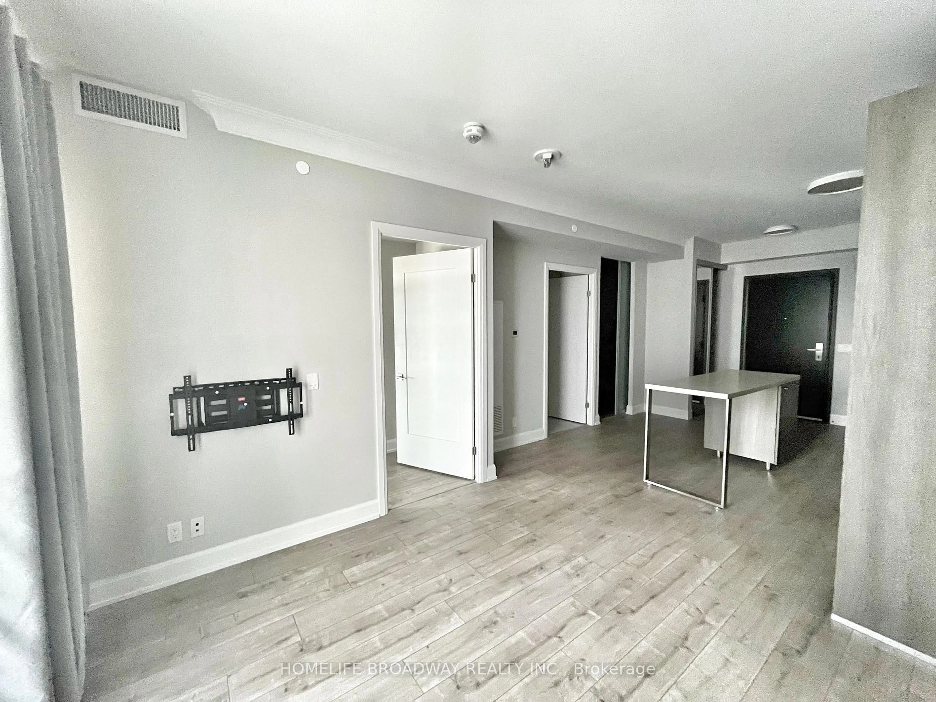 A pic of a room for 38 Water Walk Dr #827, Markham Ontario L3R 6M8