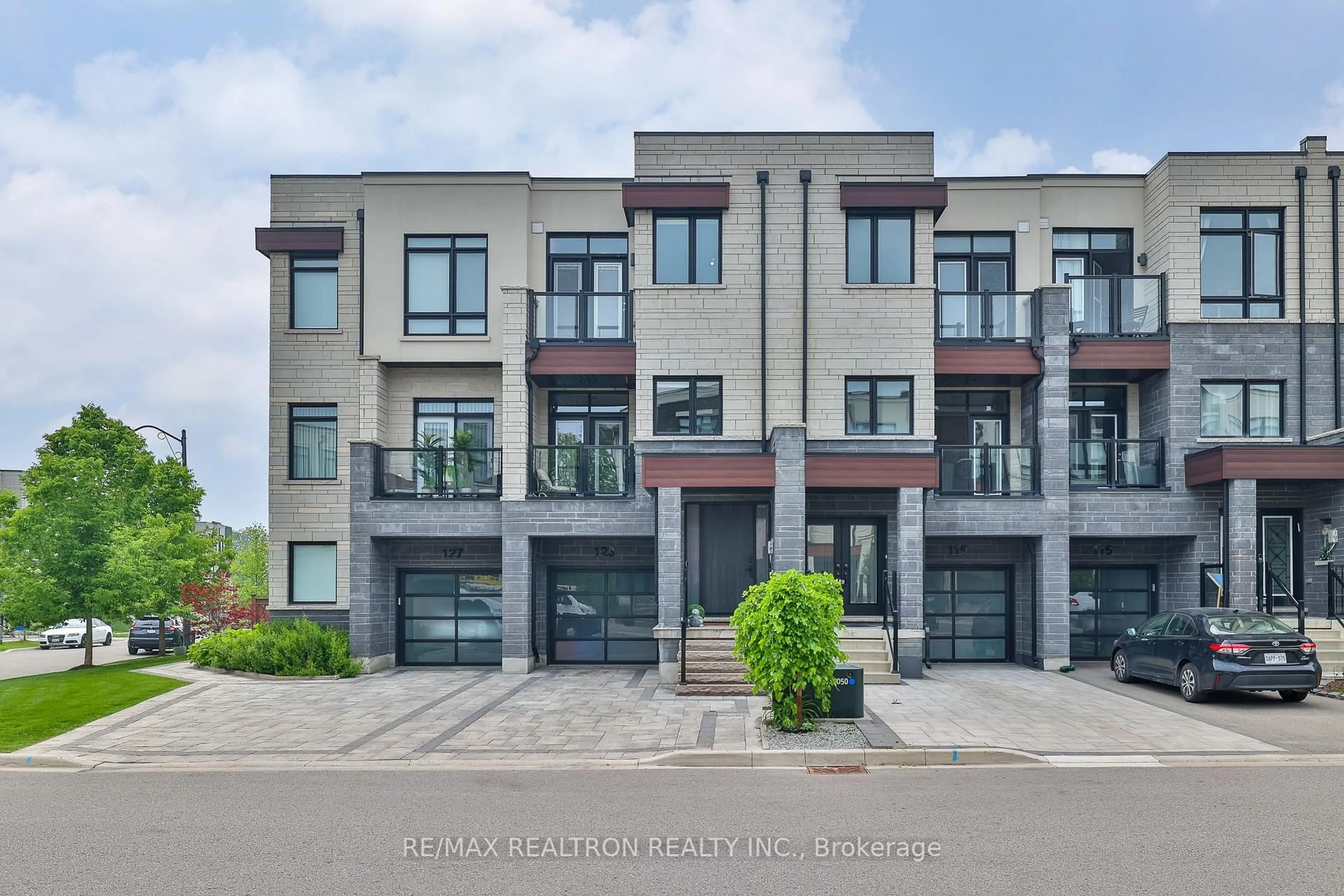 Home with brick exterior material, street for 123 Golden Tr, Vaughan Ontario L6A 5A1