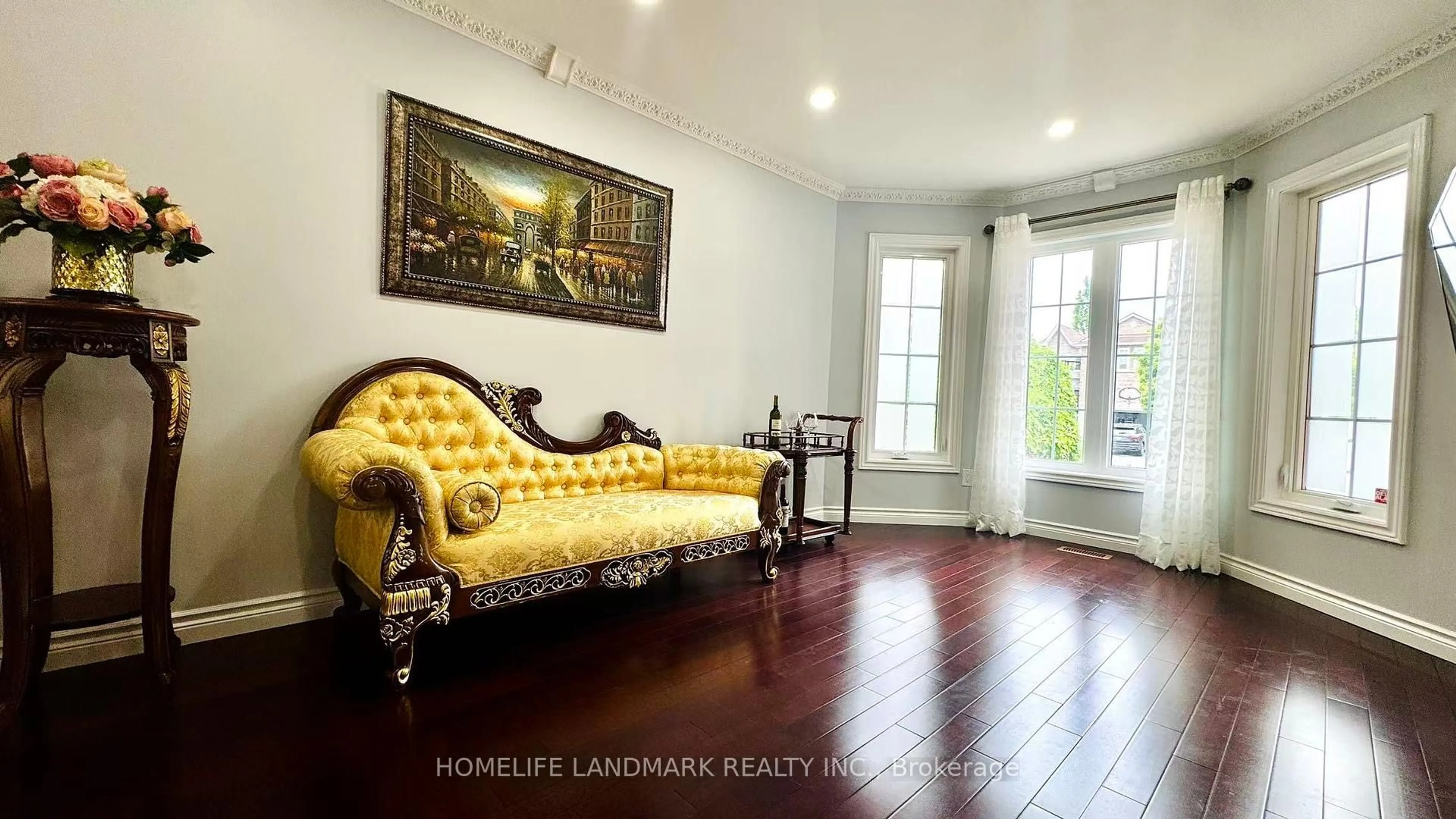 Living room with furniture, wood/laminate floor for 4 Pine Bough Manr, Richmond Hill Ontario L4S 1A4