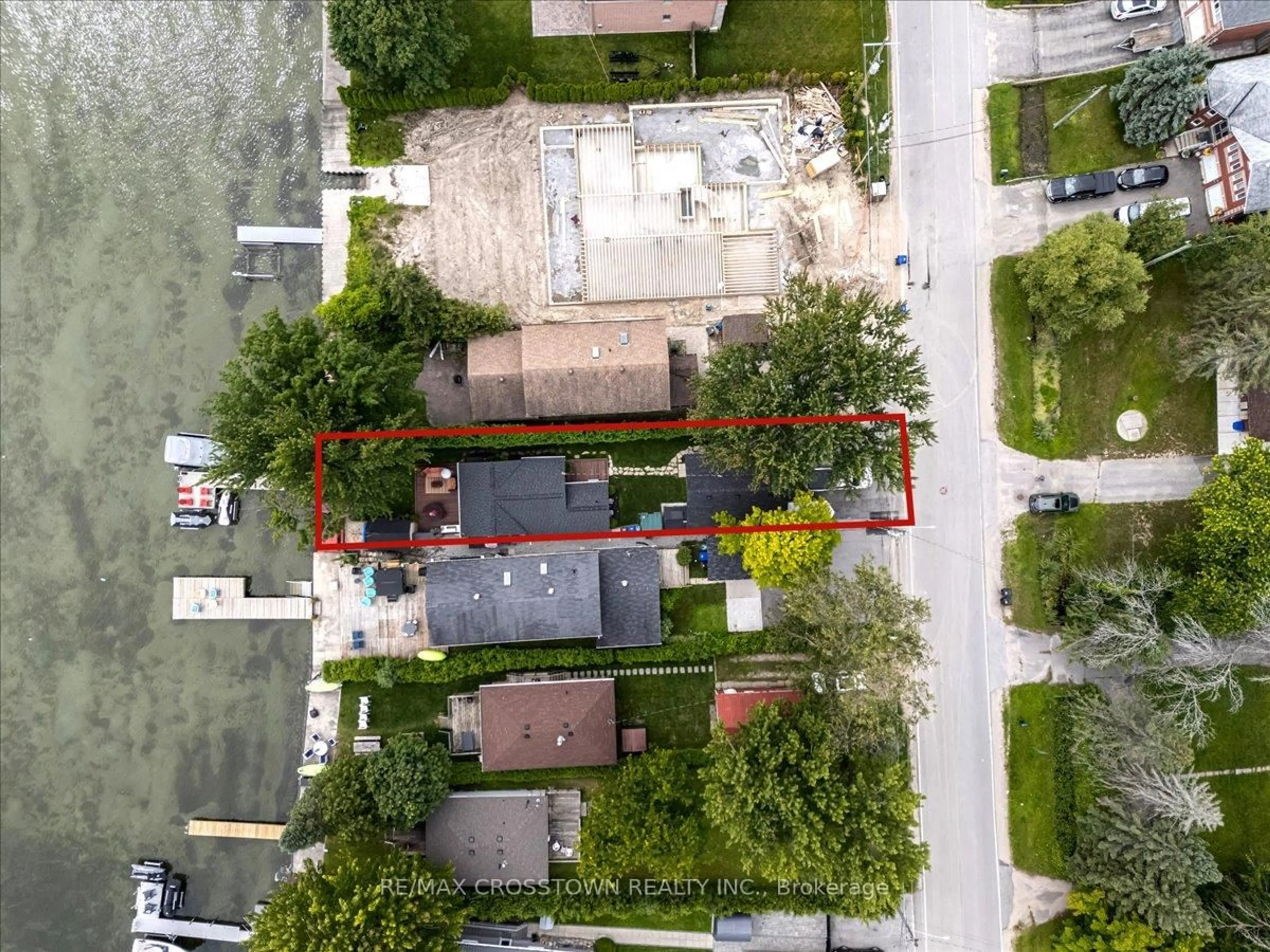 A pic from outside/outdoor area/front of a property/back of a property/a pic from drone, street for 2301 CRYSTAL BEACH Rd, Innisfil Ontario L9S 3W8