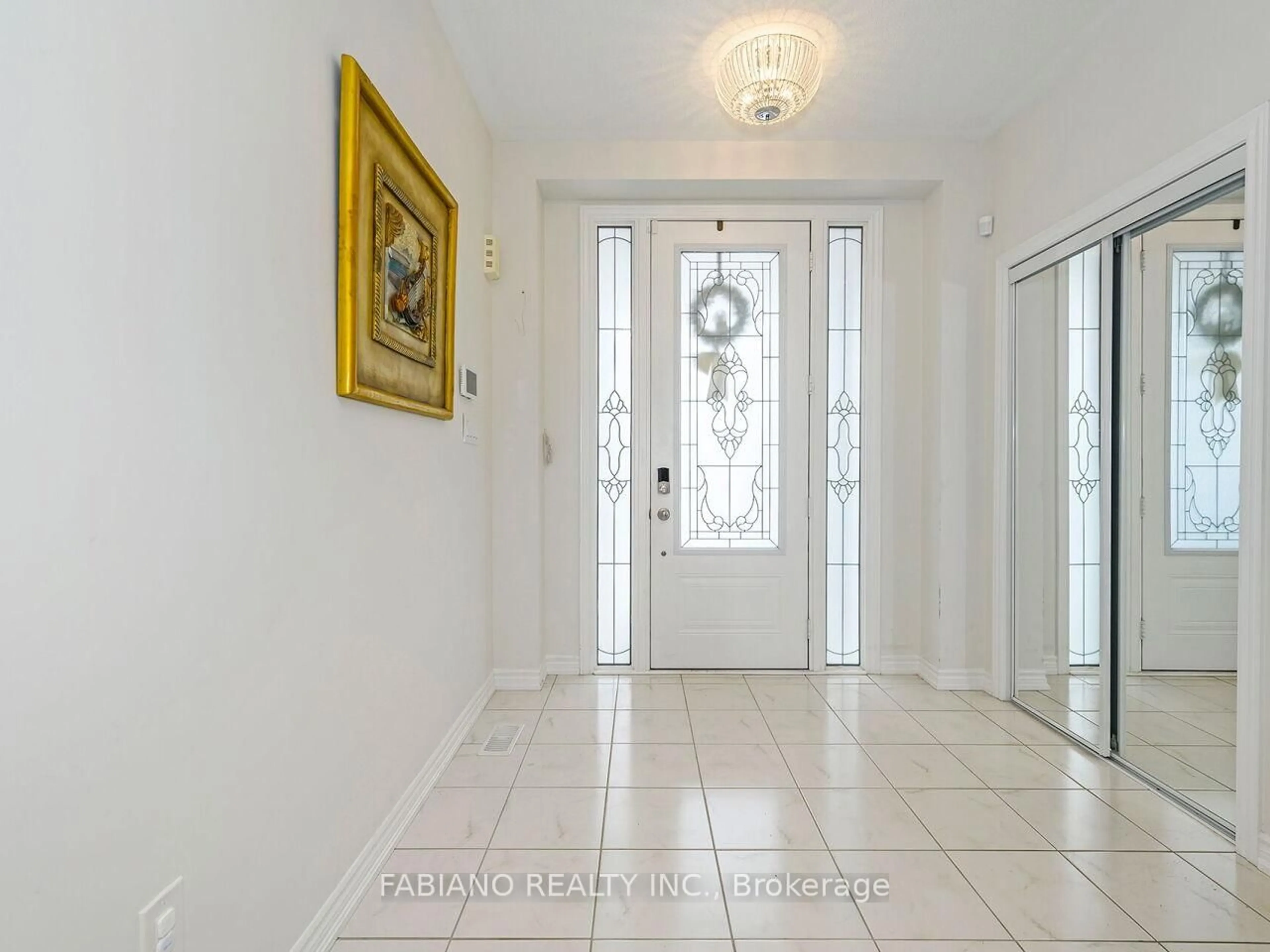 Indoor entryway for 55 Elphick St, Essa Ontario L0M 1B6