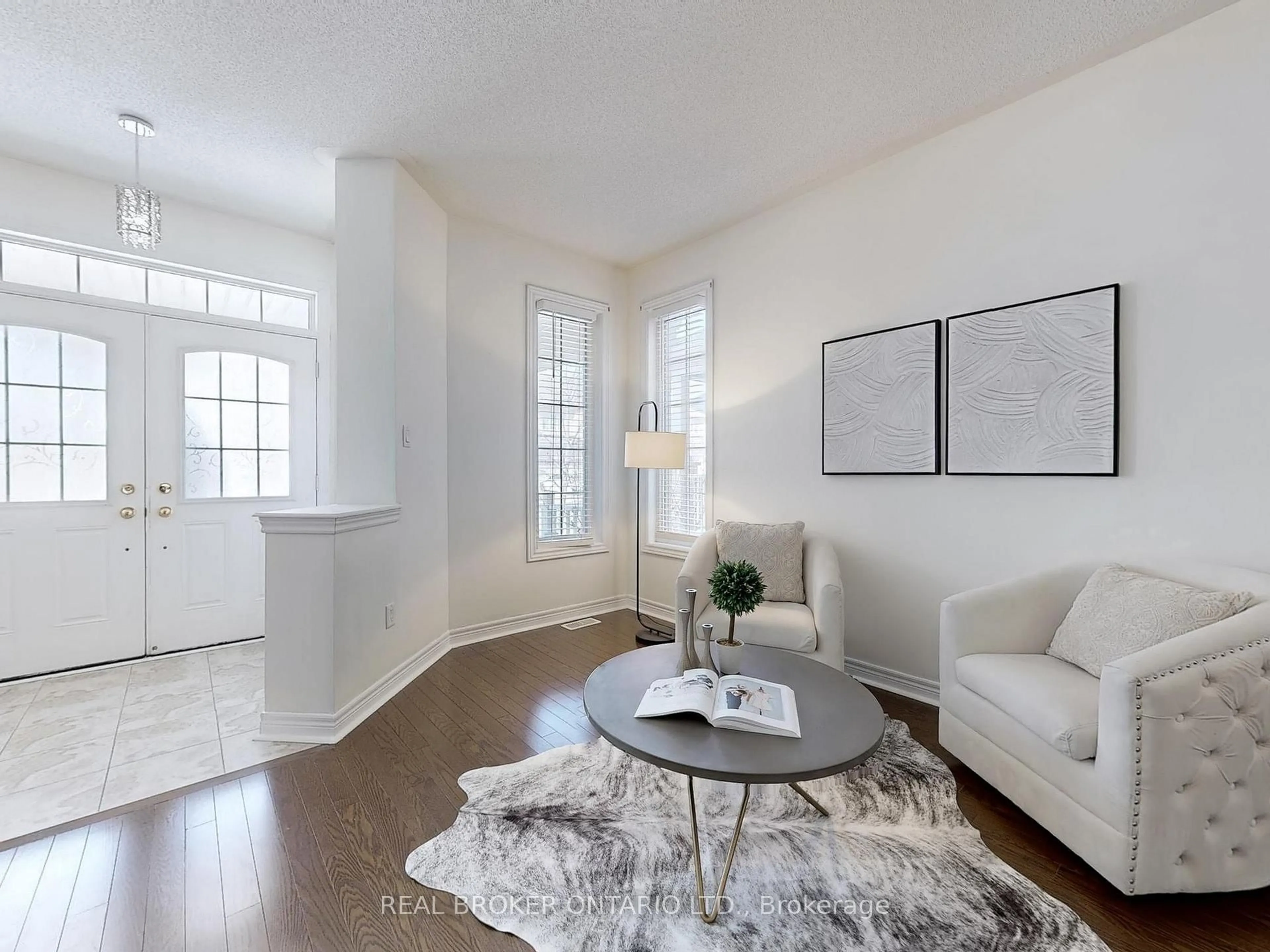 Living room with furniture, unknown for 83 Acer Cres, Whitchurch-Stouffville Ontario L4A 0S2