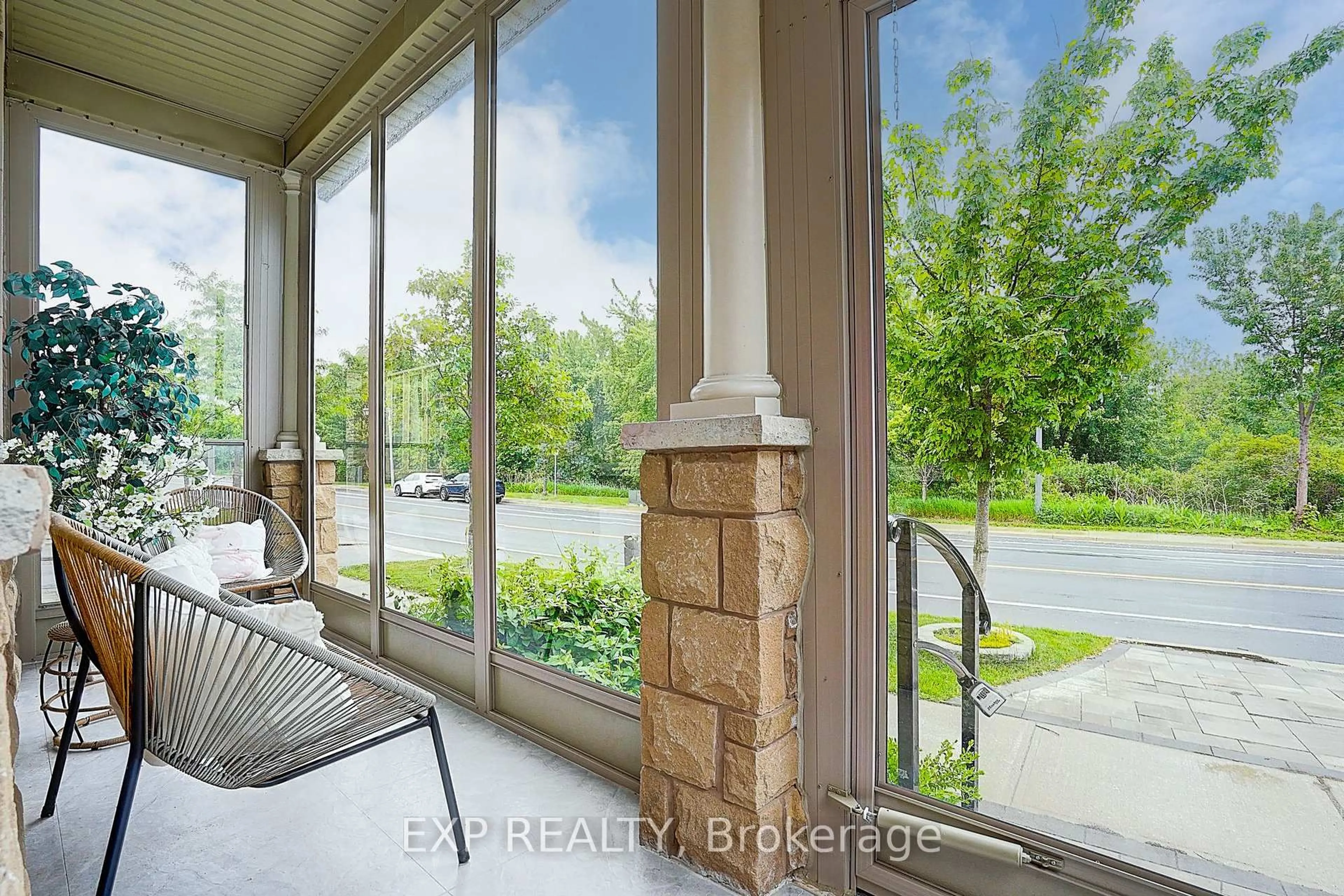Patio, water/lake/river/ocean view for 322 Stonebridge Dr, Markham Ontario L6C 0C5