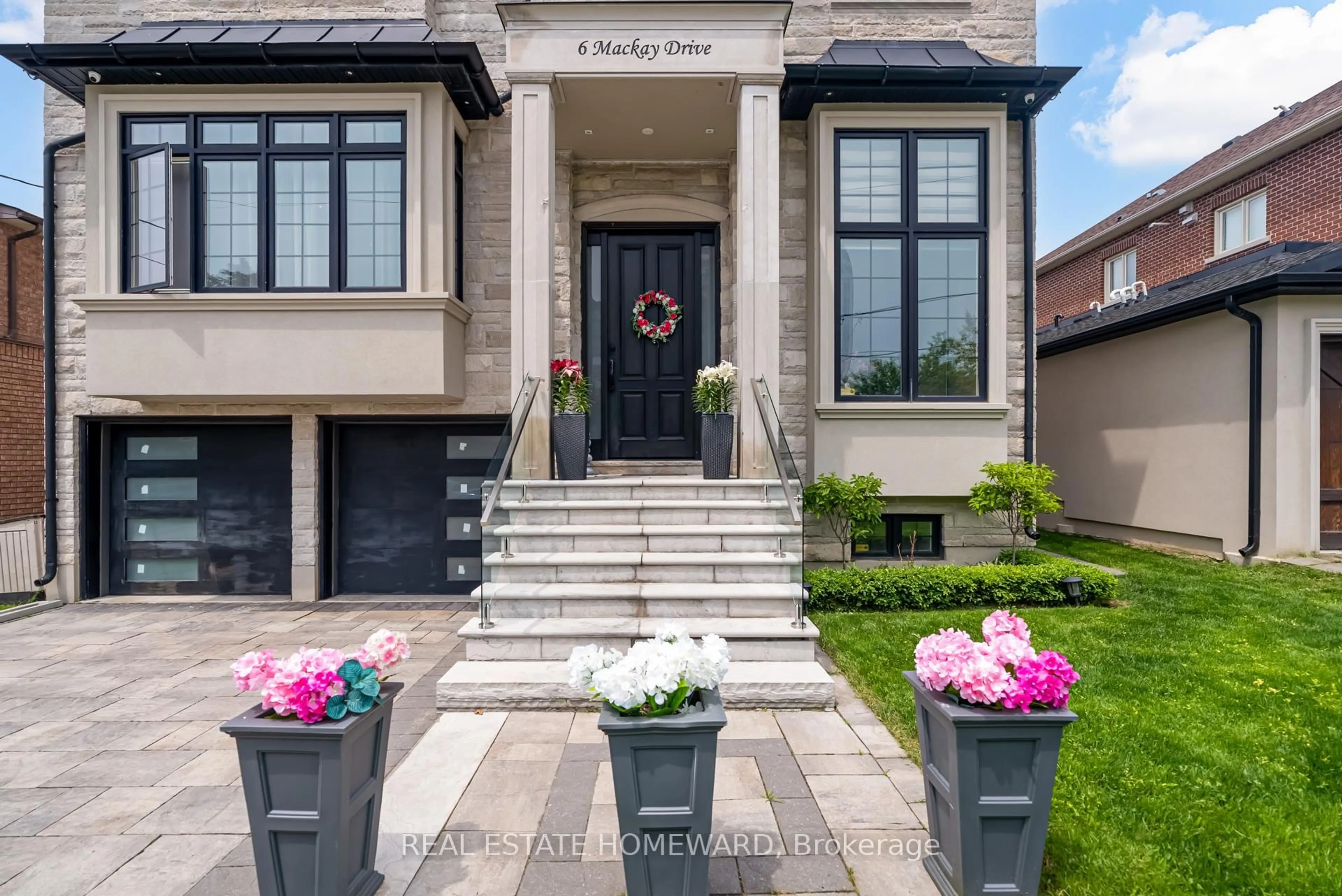 Home with brick exterior material, street for 6 Mackay Dr, Richmond Hill Ontario L4C 6P1
