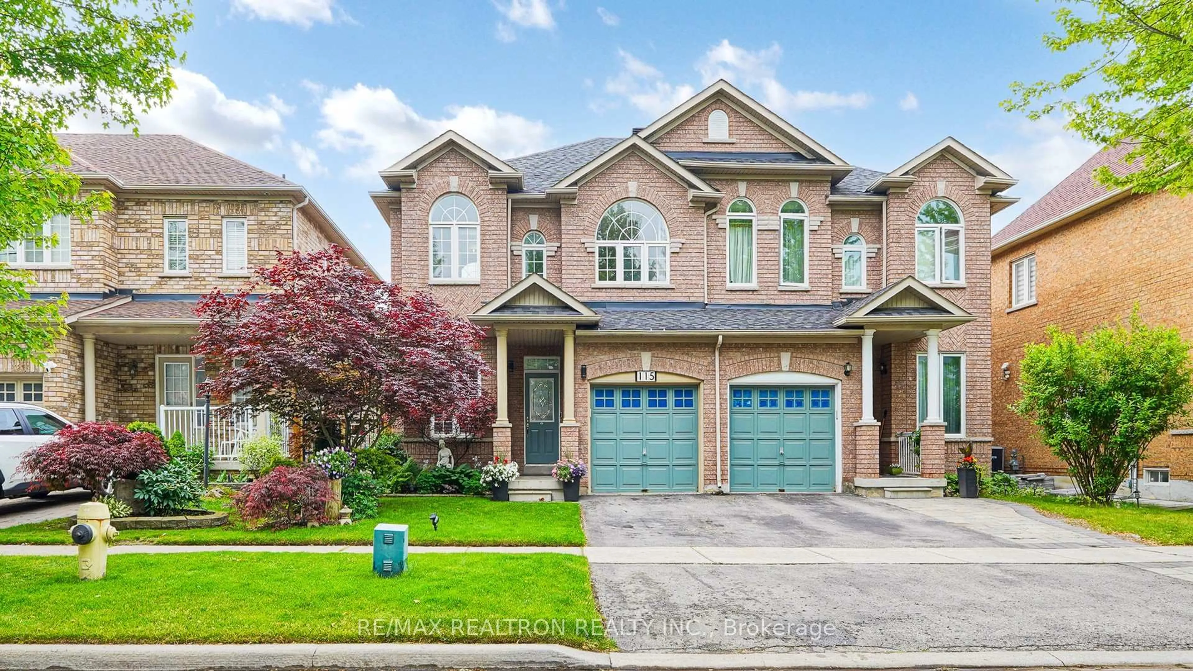 Home with brick exterior material, street for 115 Park Place Dr, Markham Ontario L6E 1Z5
