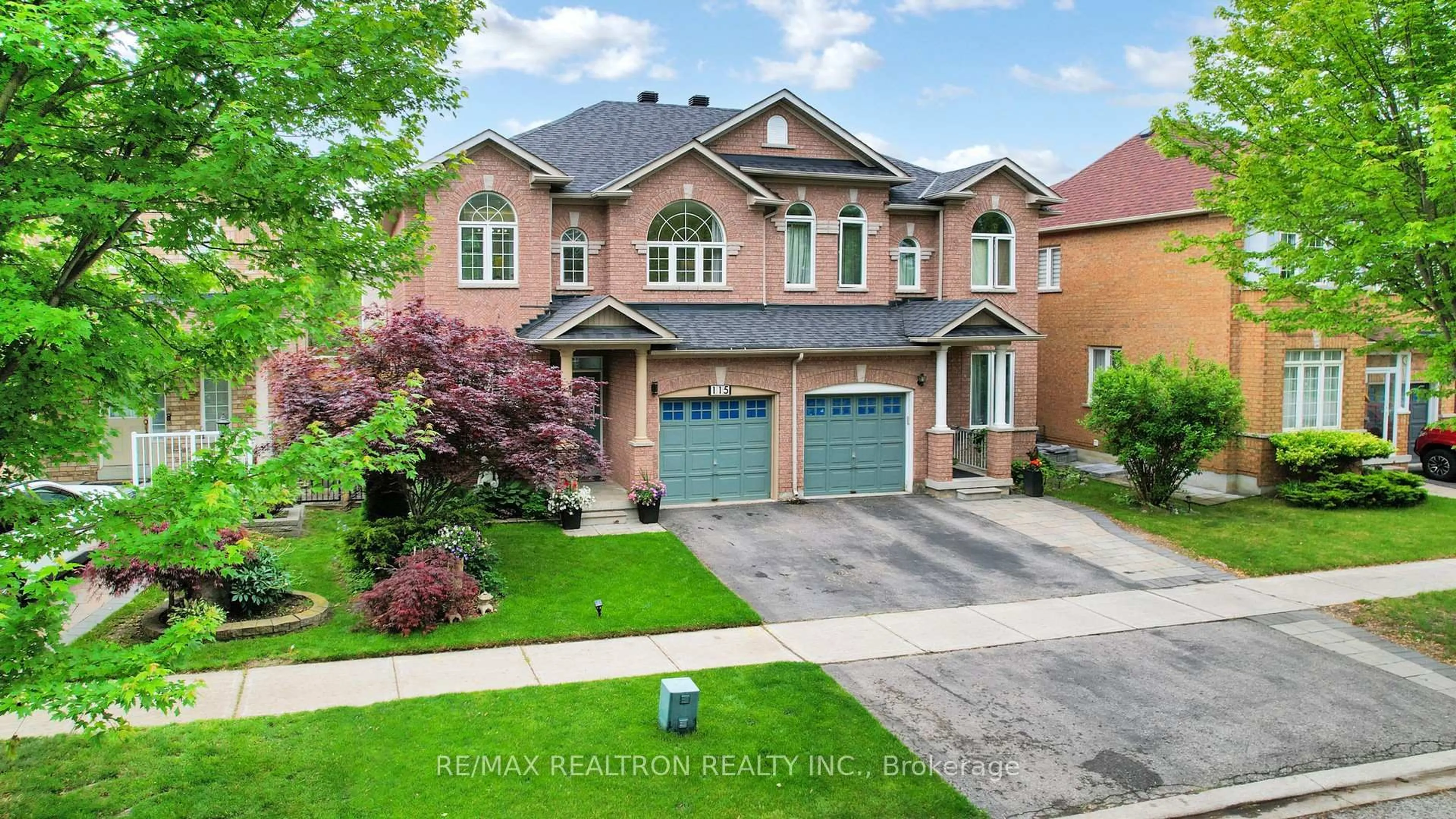 Home with brick exterior material, street for 115 Park Place Dr, Markham Ontario L6E 1Z5