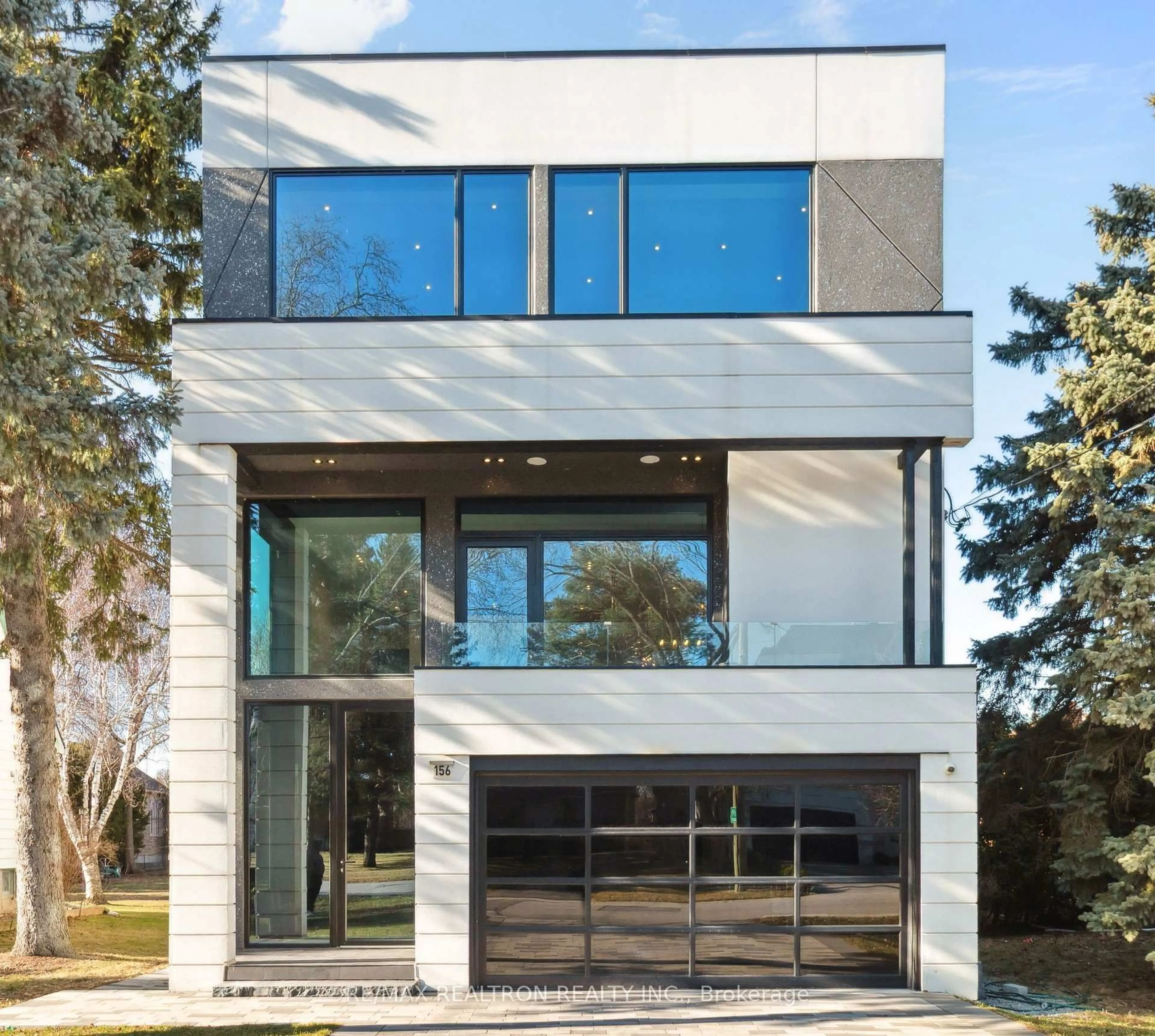 Home with brick exterior material, building for 156 Garden Ave, Richmond Hill Ontario L4C 6M2