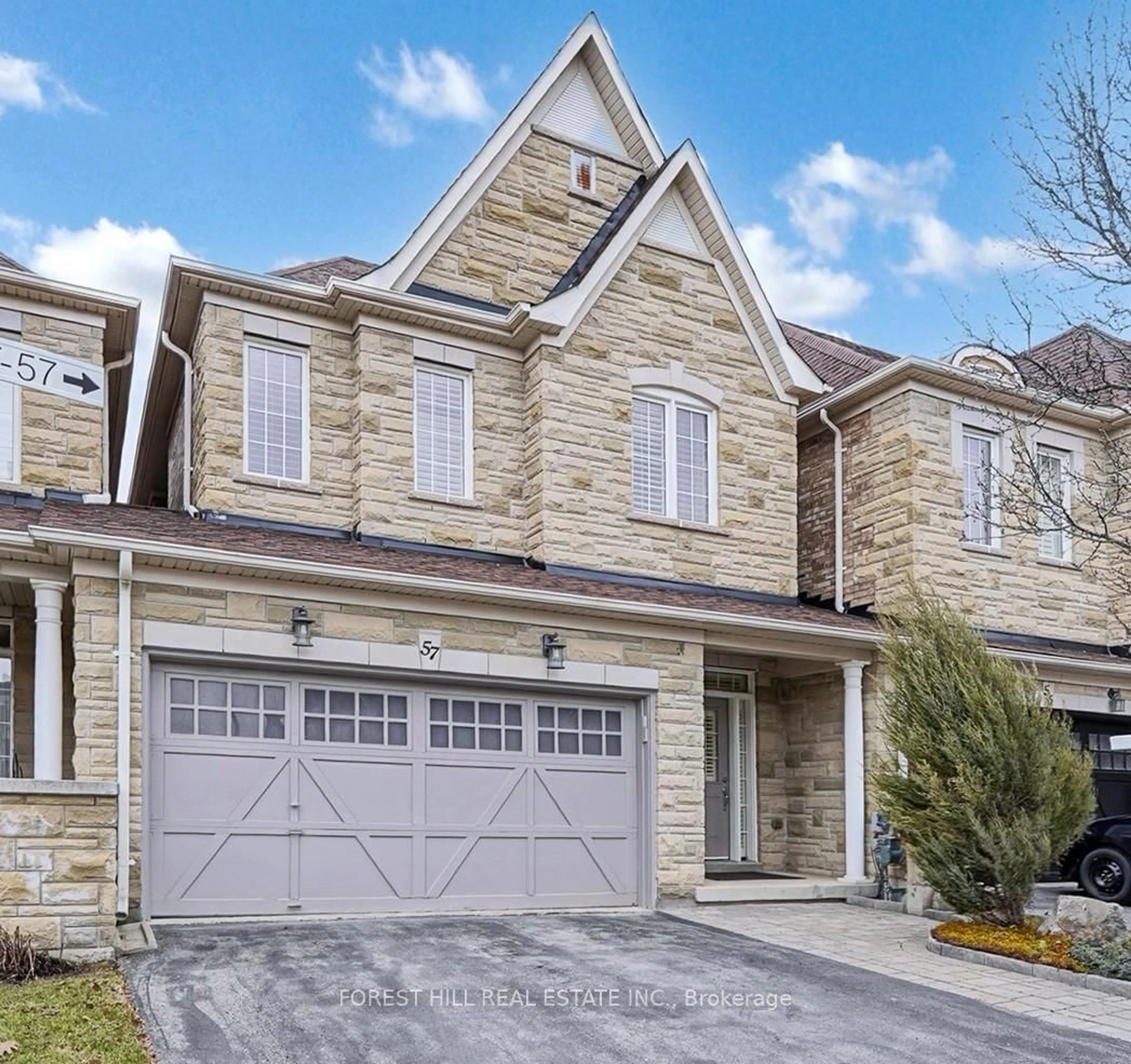 Home with brick exterior material, street for 280 Paradelle Dr #57, Richmond Hill Ontario L4E 0E1