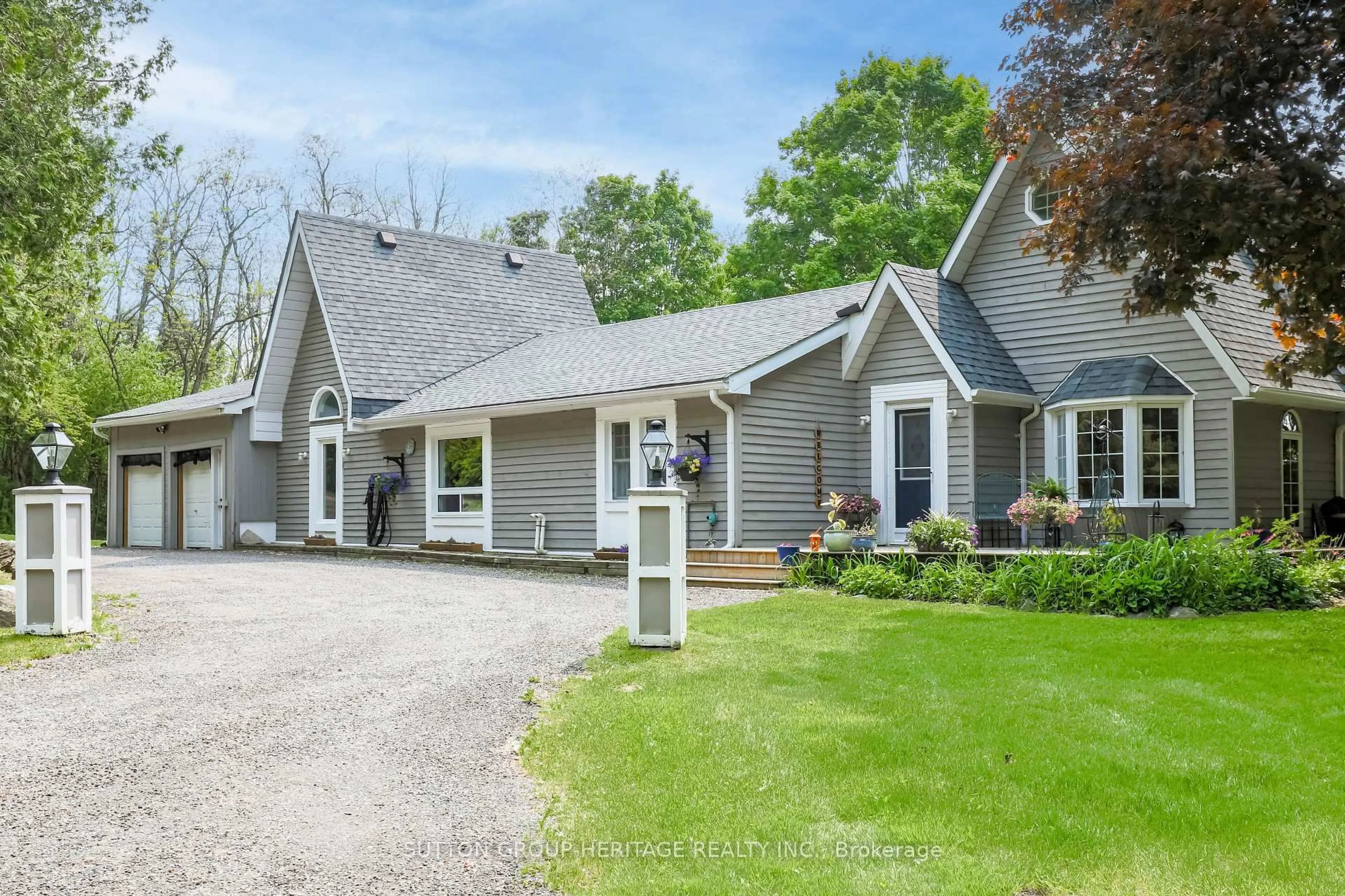 Home with vinyl exterior material, street for 11900 Uxb/Brock Townline, Uxbridge Ontario L0C 1H0