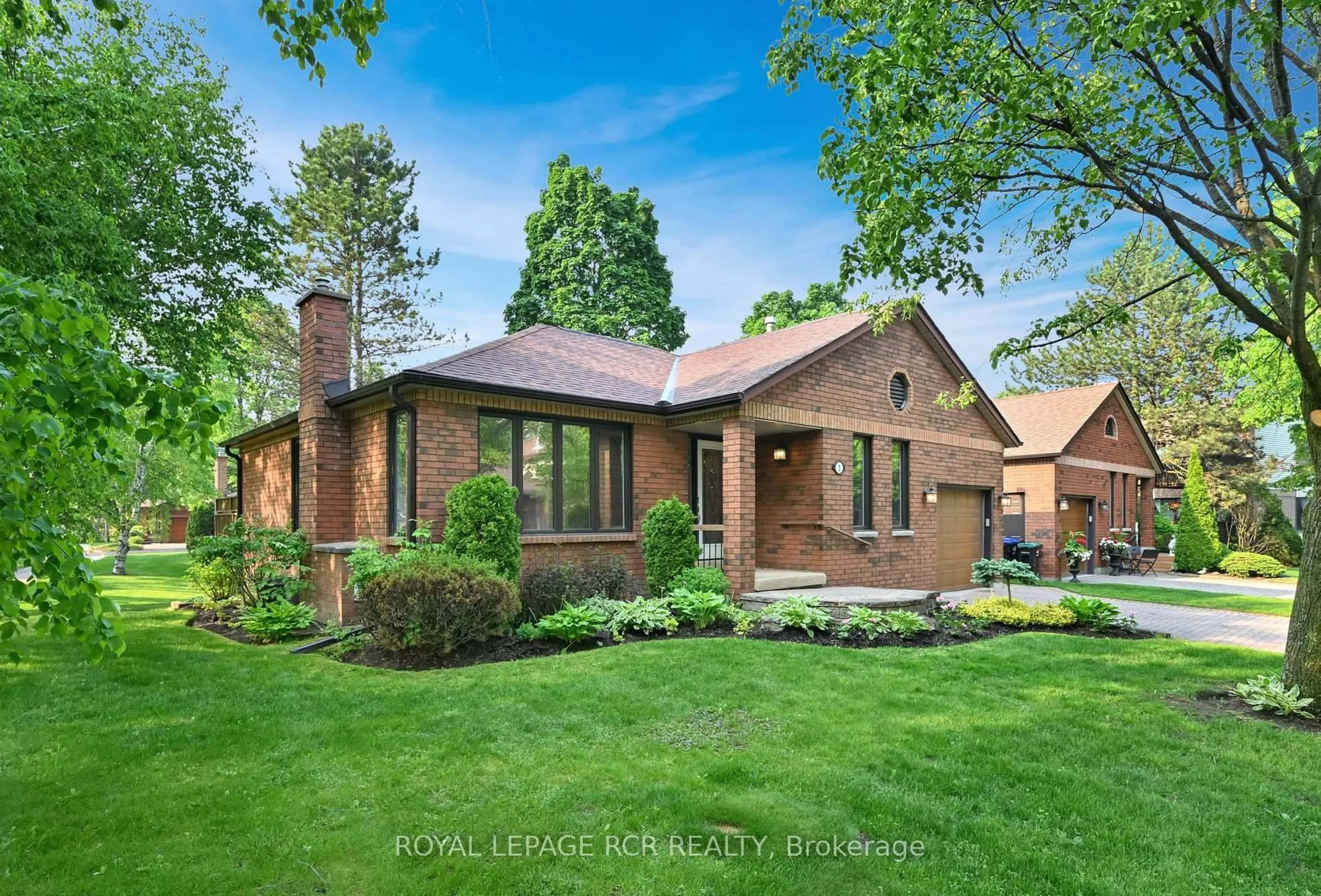 Home with brick exterior material, street for 3 Tanglewood Tr, New Tecumseth Ontario L9R 1S1