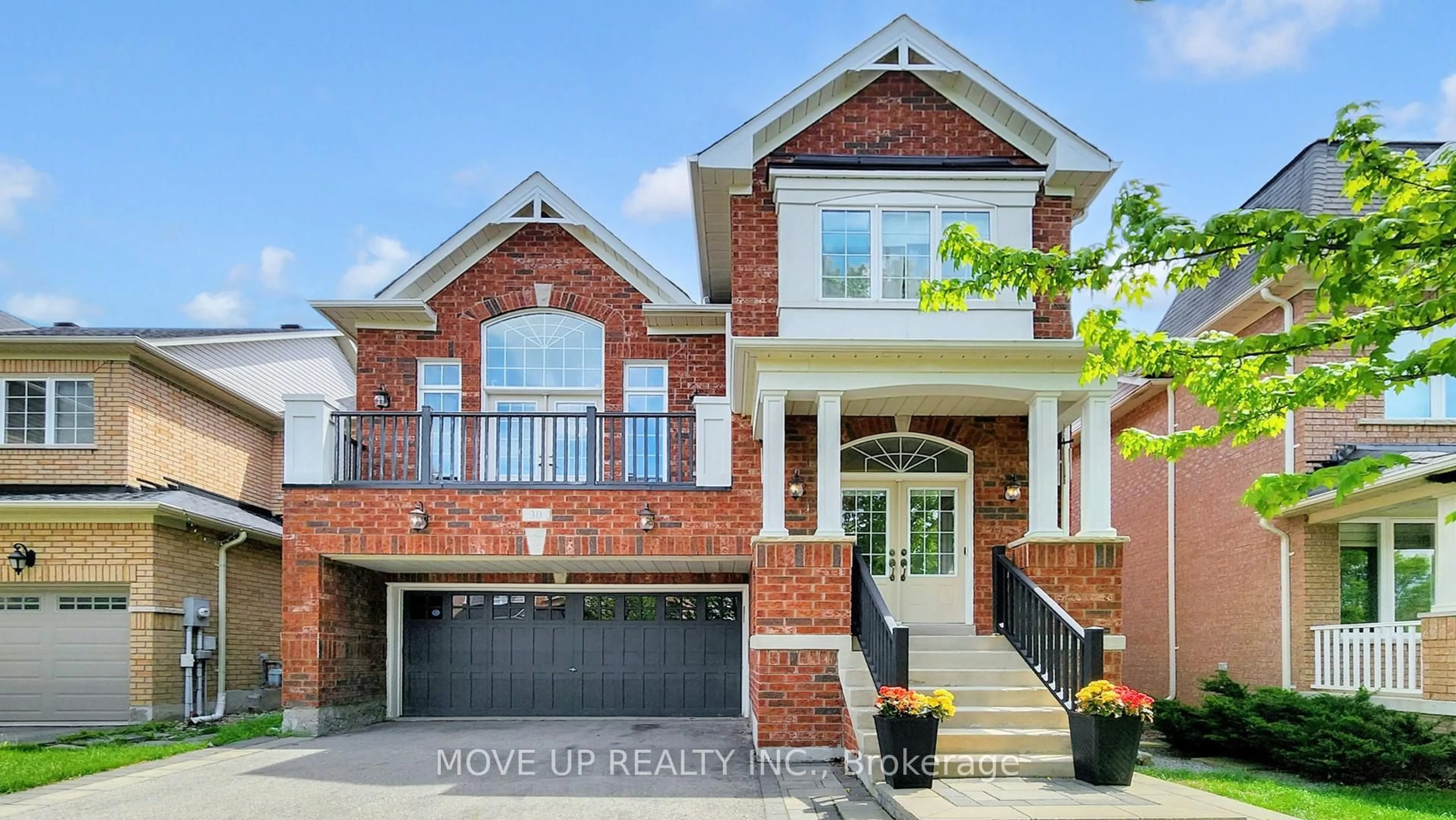 Home with brick exterior material, street for 30 Hoppington Ave, Whitchurch-Stouffville Ontario L4A 0K7